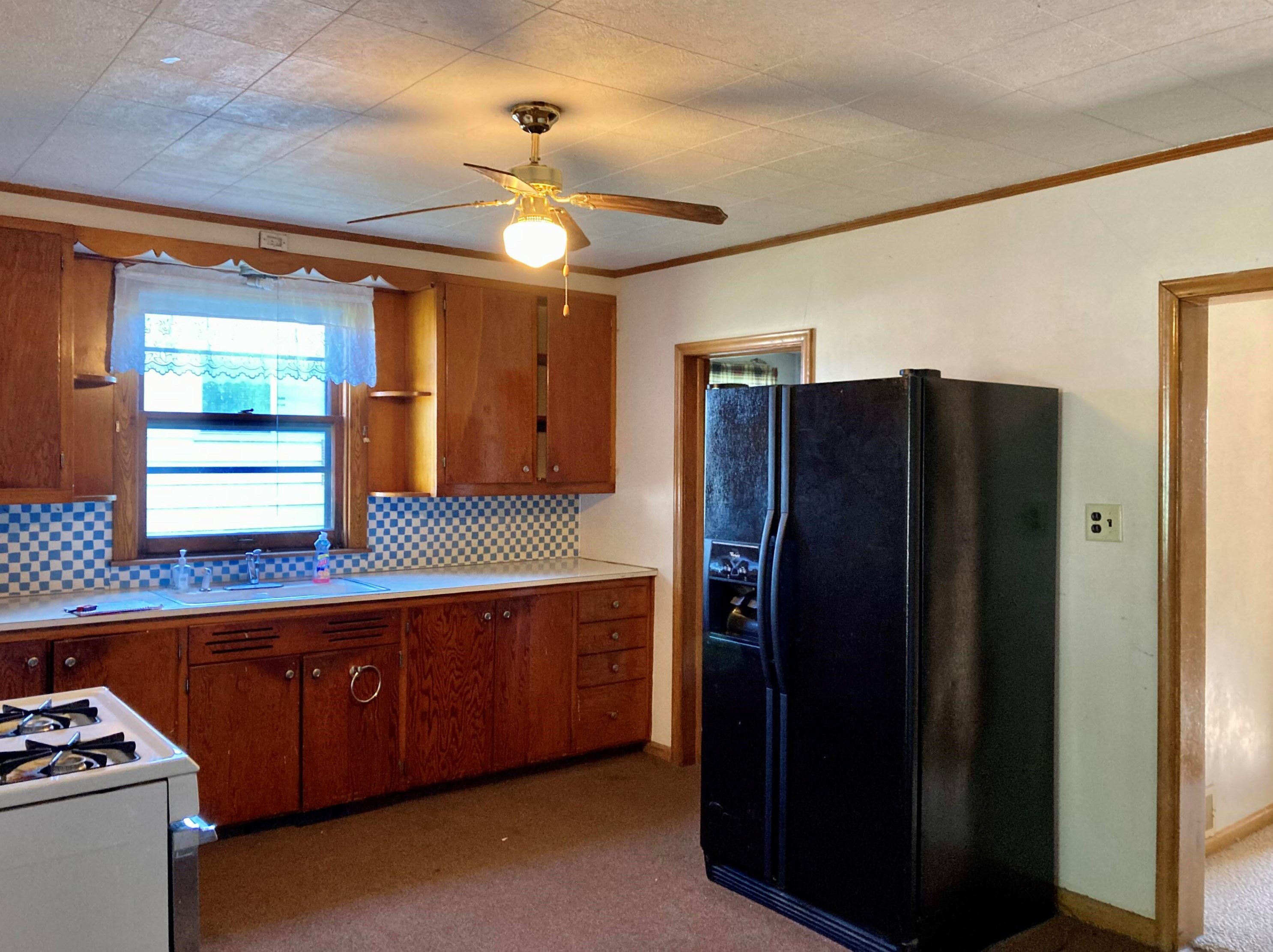 2411 Wilson St, Two Rivers, WI 54241