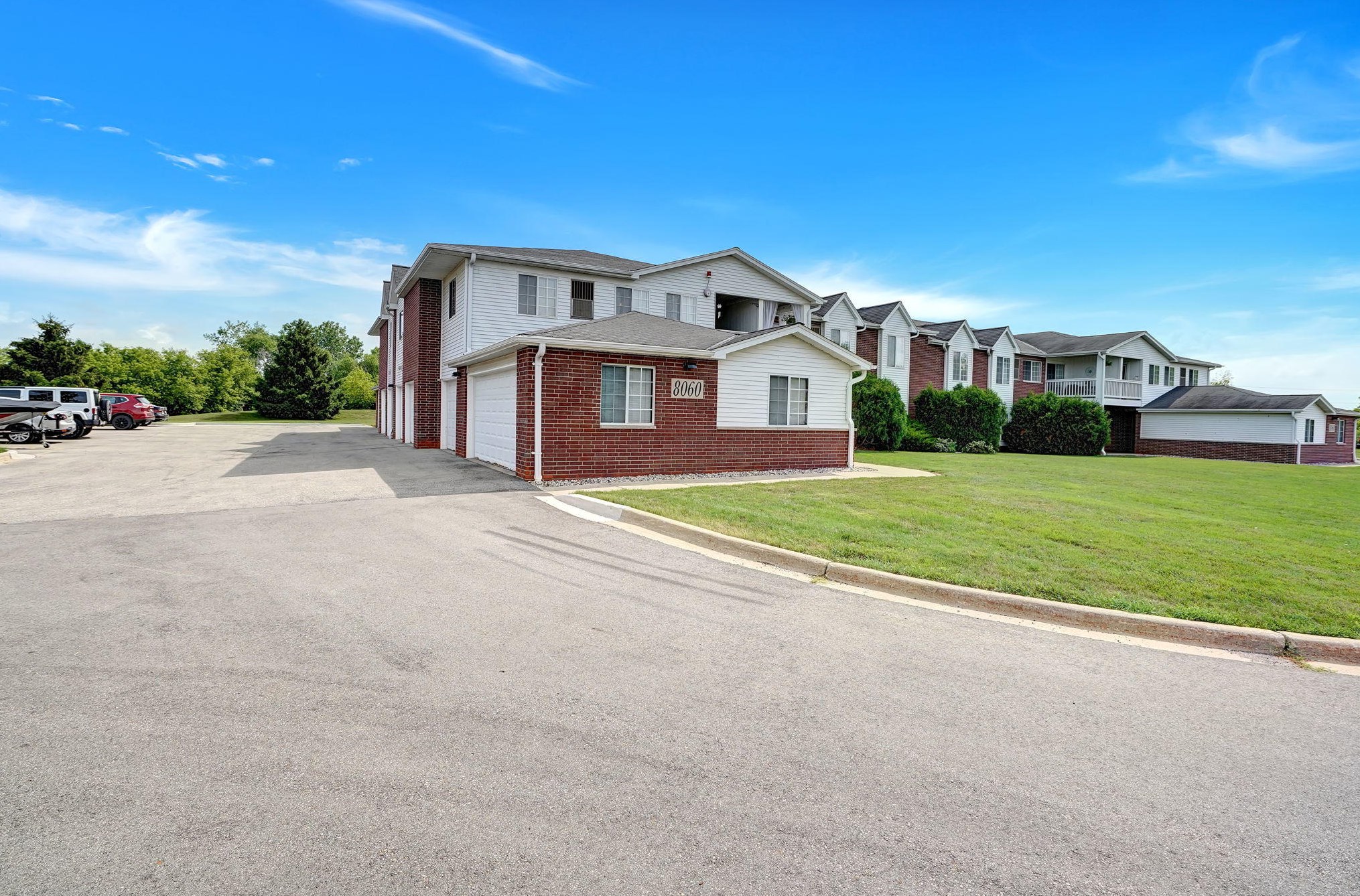 8060 Lexington Pl #4, Kenosha, WI 53158