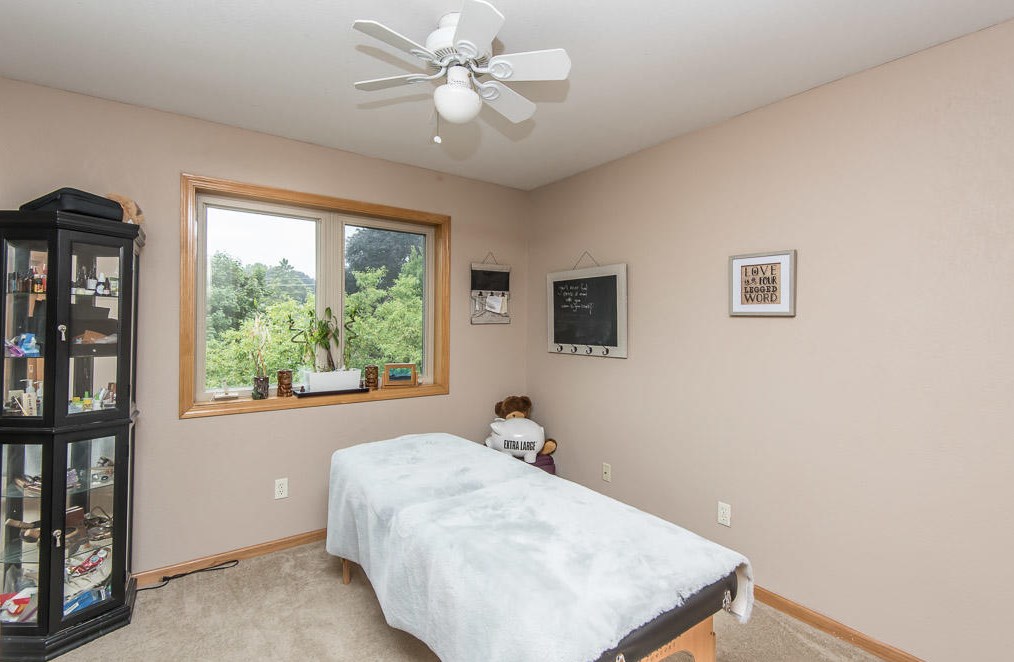 6210 Elaine Ave, Cudahy WI  53110-2919 exterior