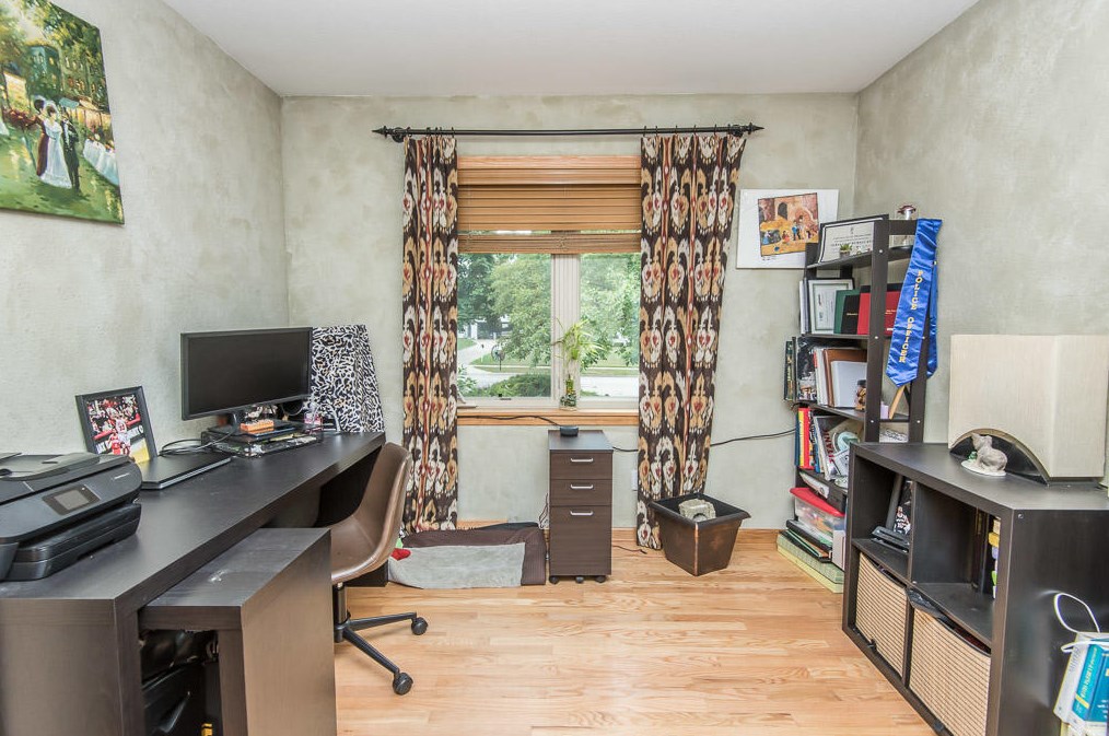 6210 Elaine Ave, Cudahy WI  53110-2919 exterior