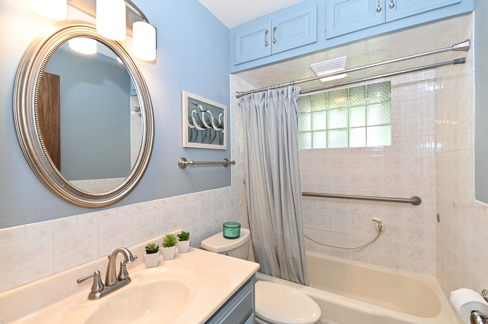 7460 49th St, Hales Corners WI  53132-9443 exterior