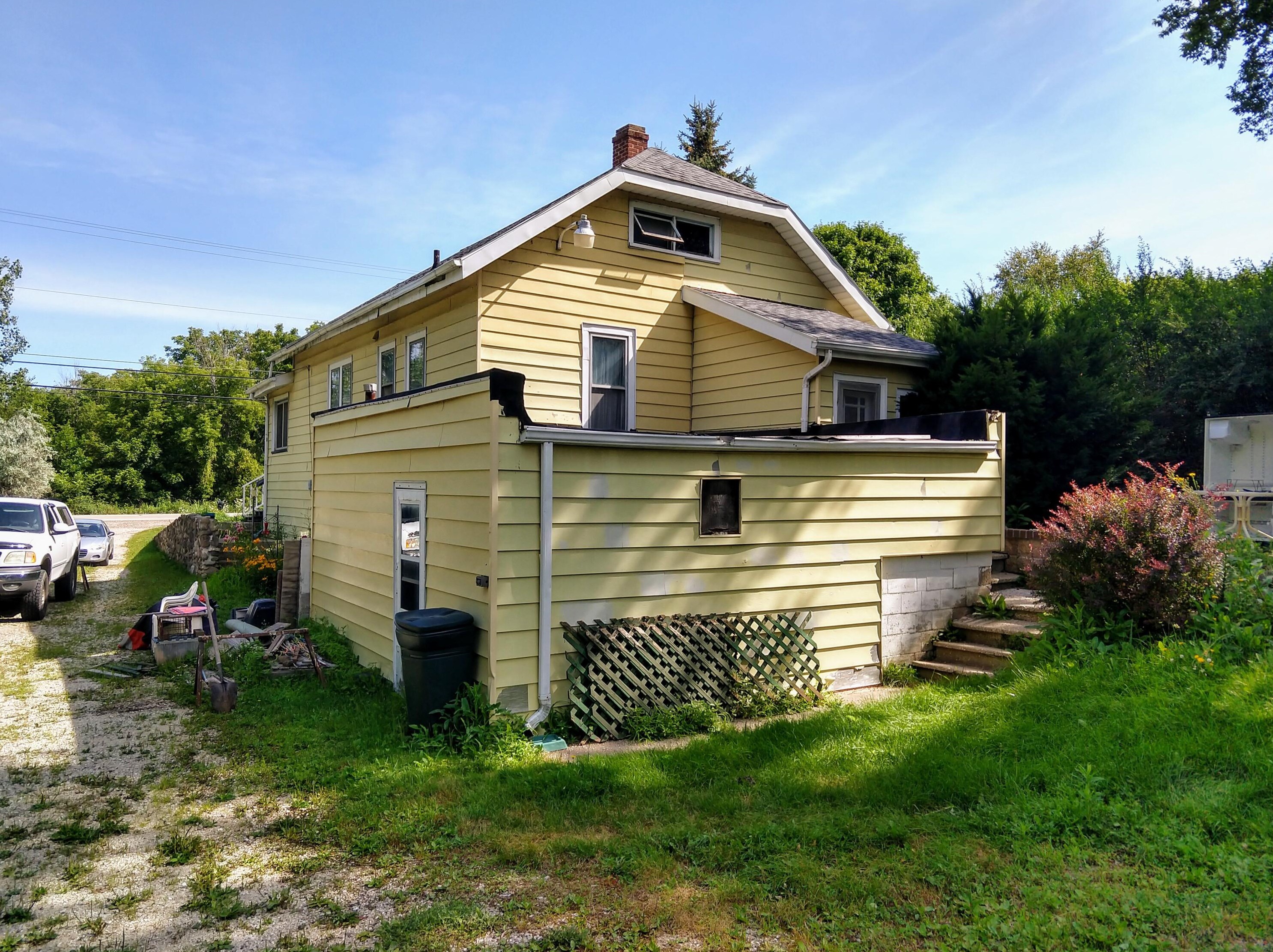 4015 12th St, Kenosha, WI 53144