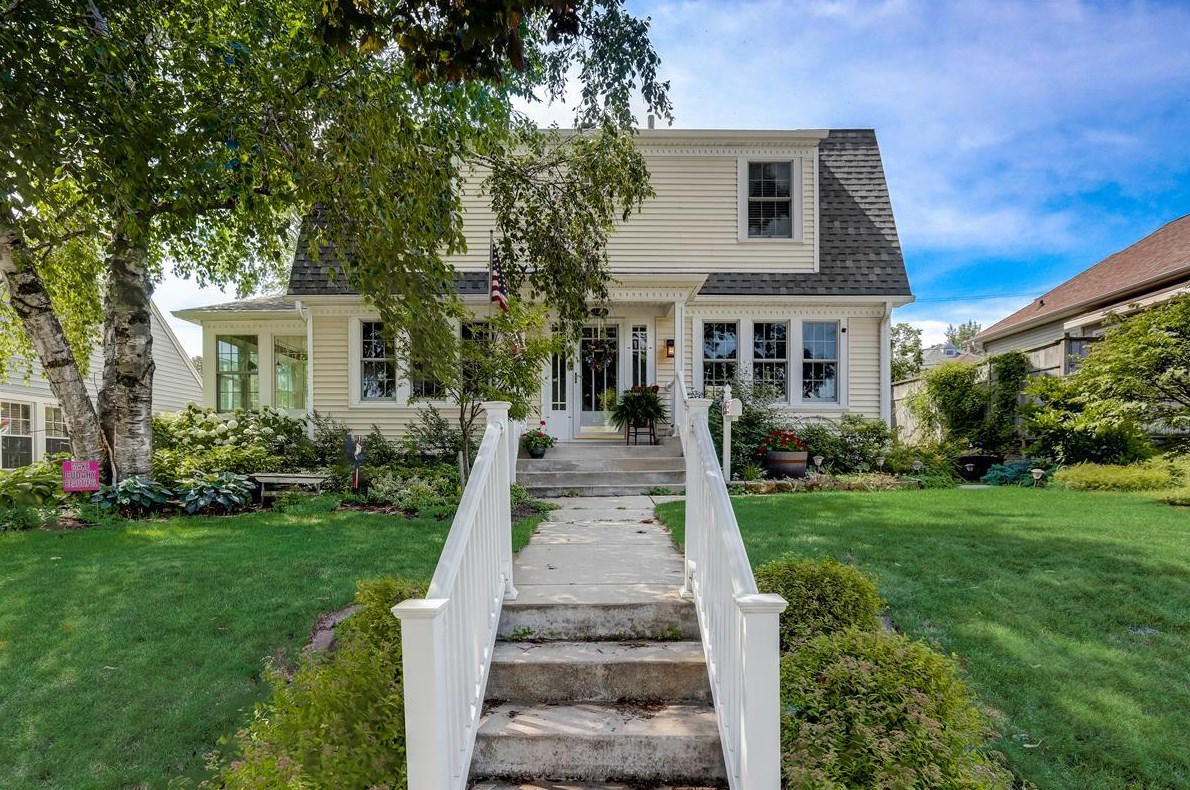 3867 E Allerton Ave, Cudahy, WI 53110