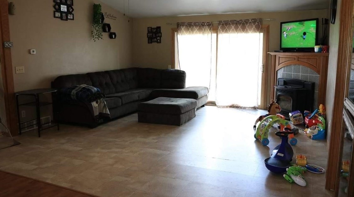 35337 7th St, Elk Creek, WI 54747-8046