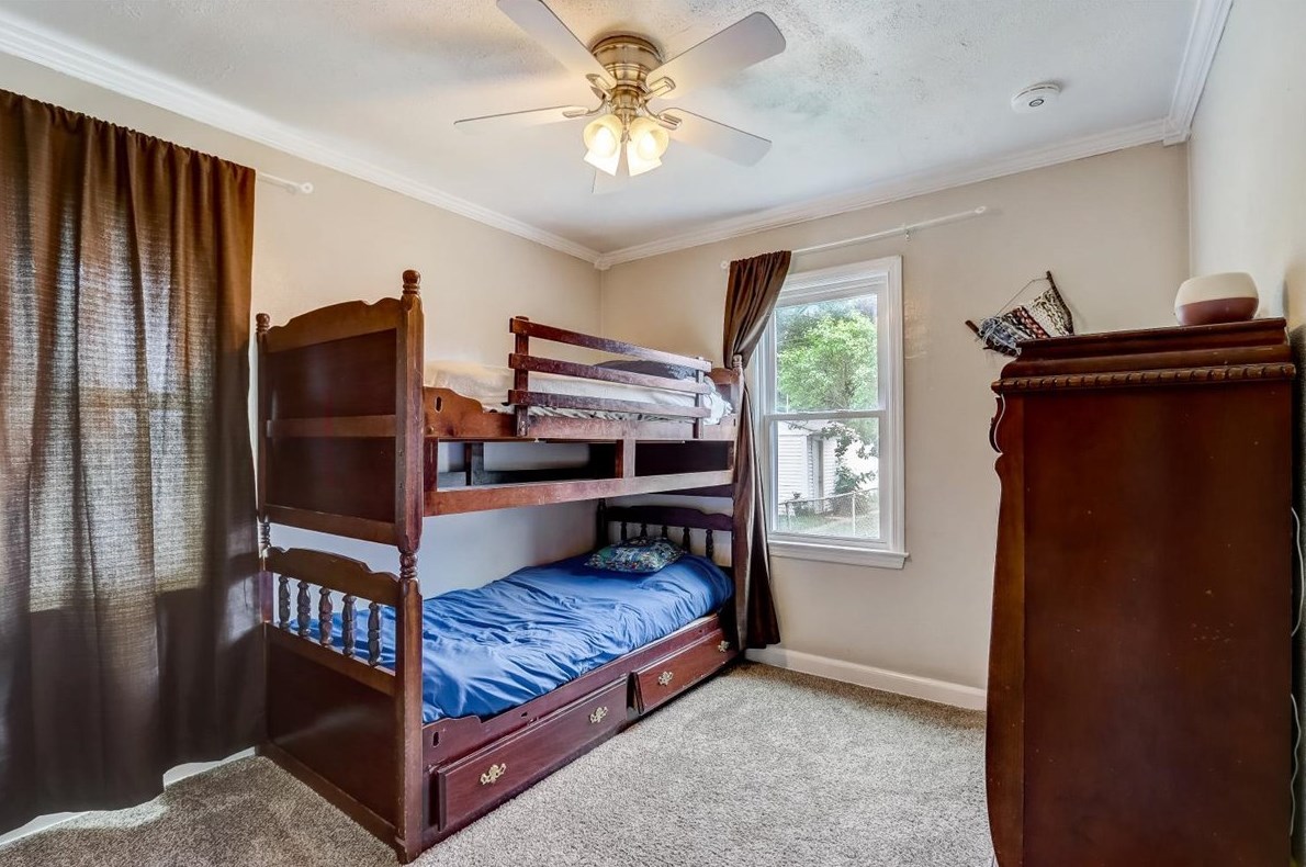 3172 80th St, Milwaukee WI  53219-3501 exterior