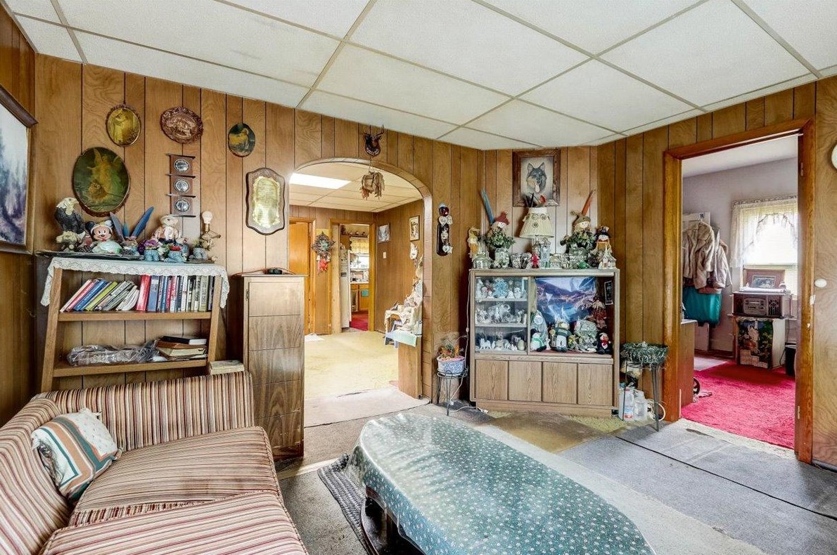 8300 104th Ave, Kenosha, WI 53158