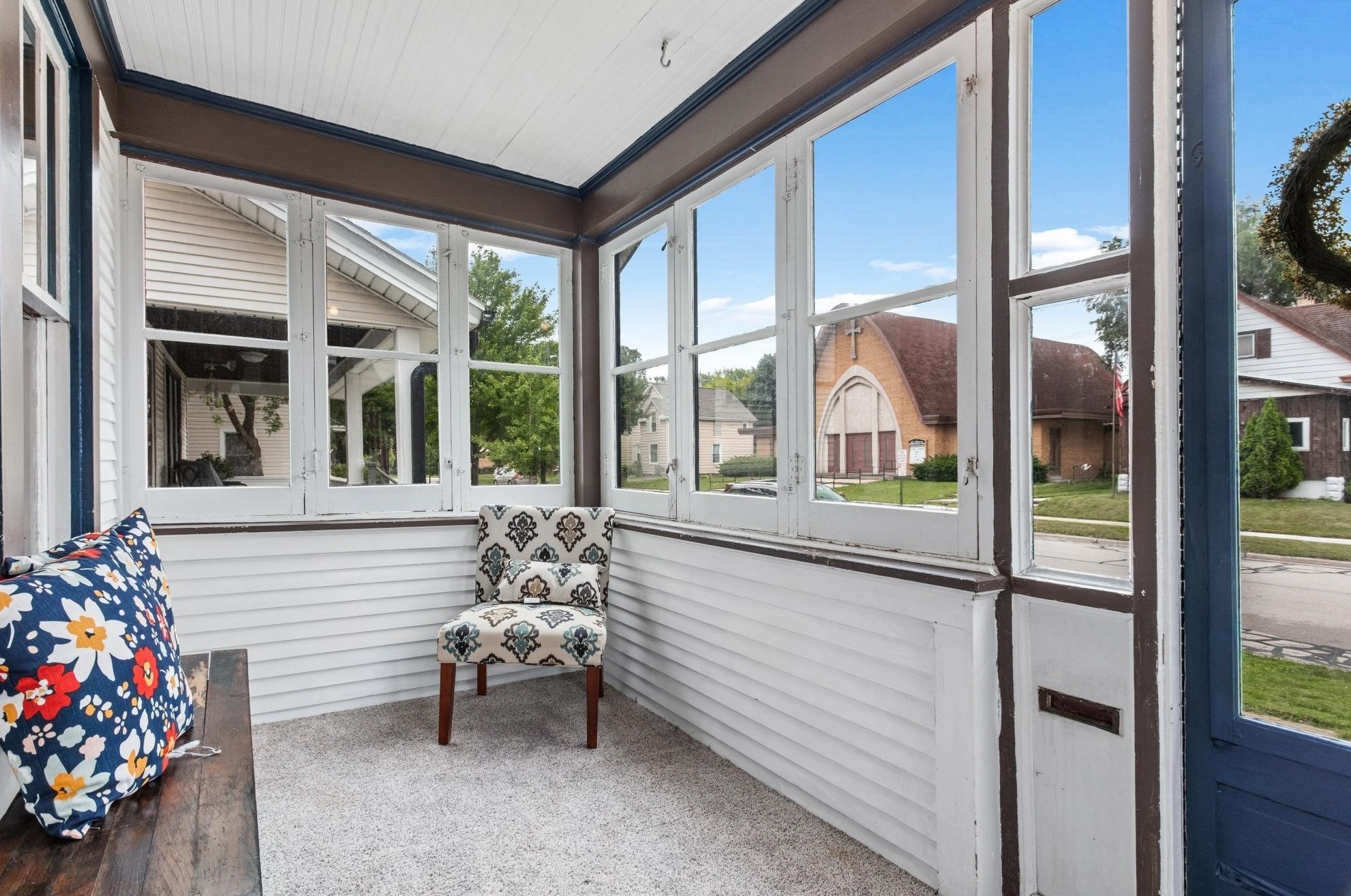 916 Michigan Ave, South Milwaukee, WI 53172-2626