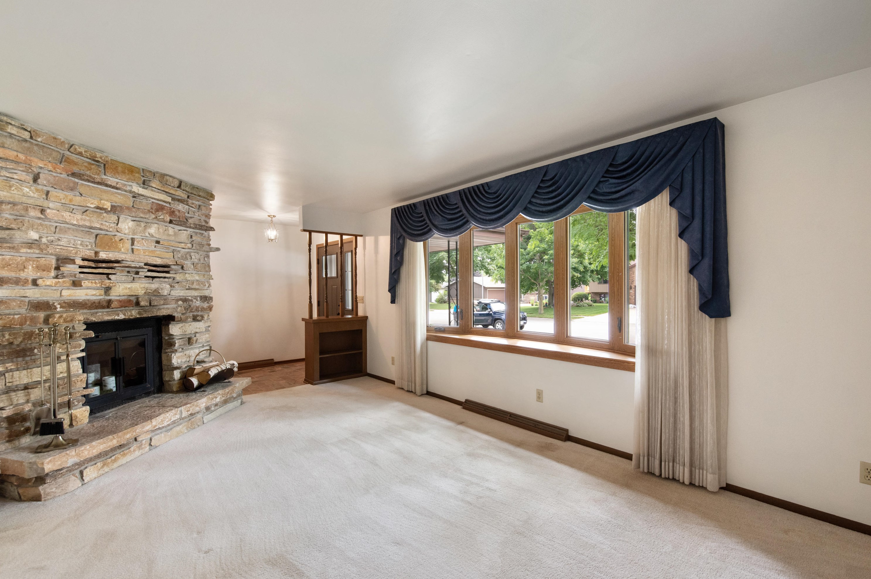 2240 Sunflower Ave, Sheboygan, WI 53081-7062