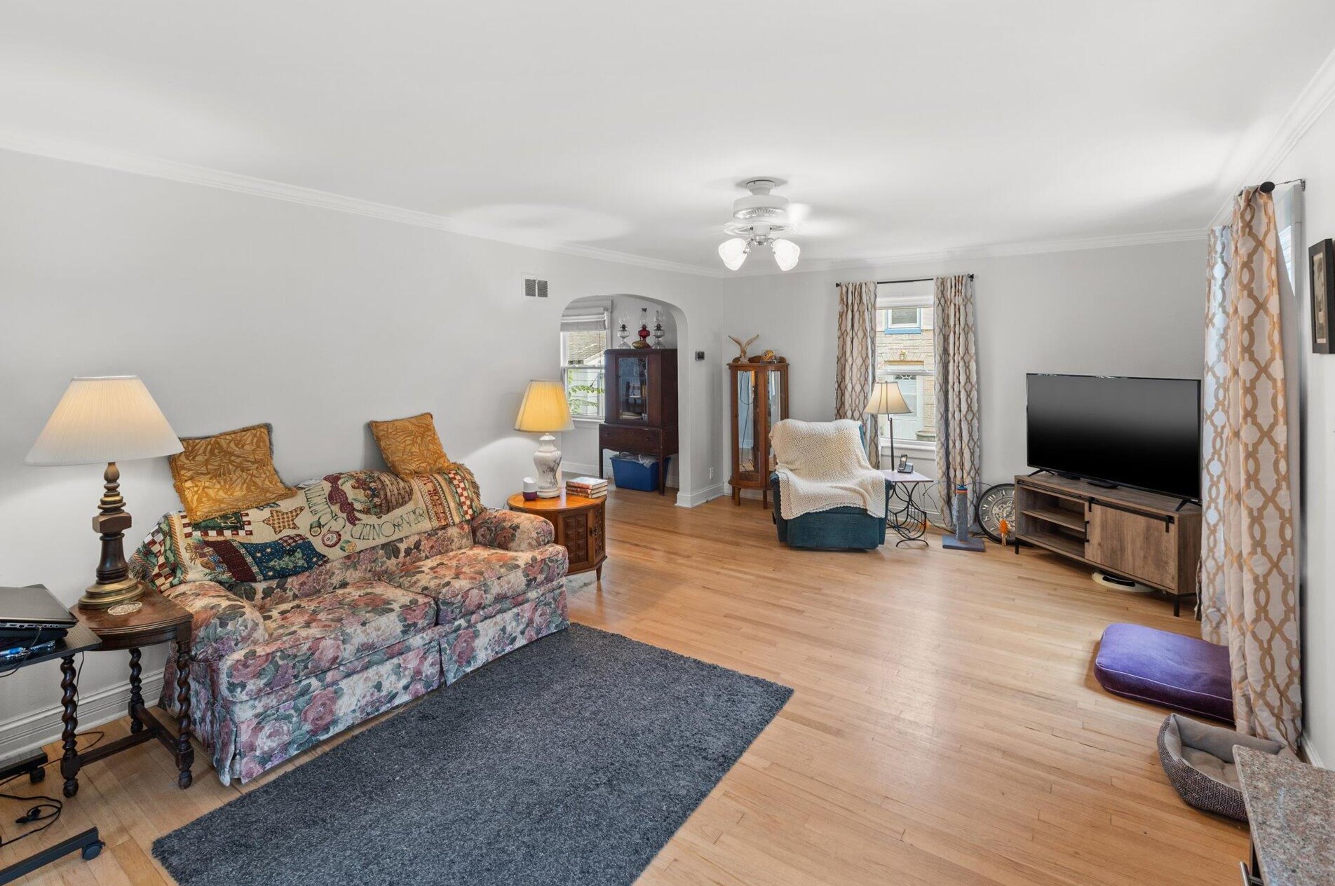 221 Vine St, Delavan WI  53115-1645 exterior