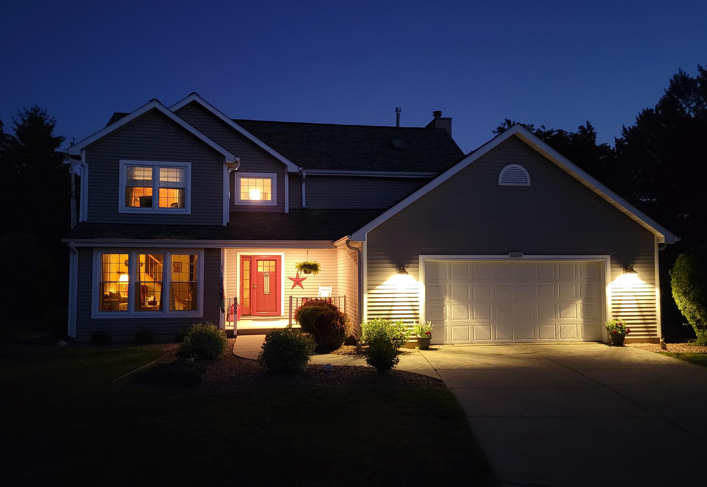 5509 88th St, Kenosha, WI 53158
