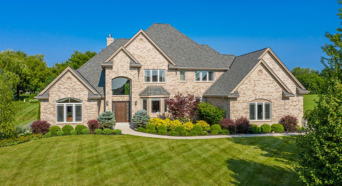 11523 N Concord Creek Dr, Thiensville, WI 53092