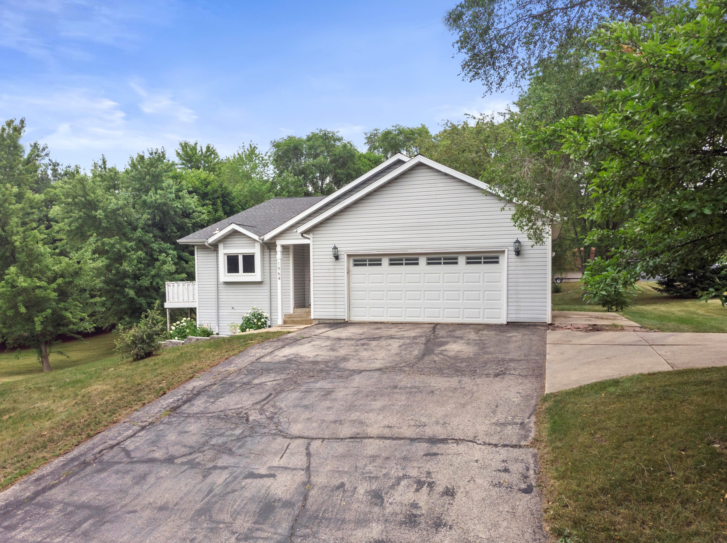 1964 Townline Rd, East Troy, WI 53120