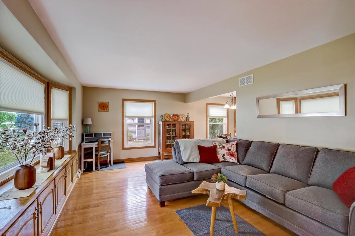 2008 Lilly St, East Troy, WI 53120