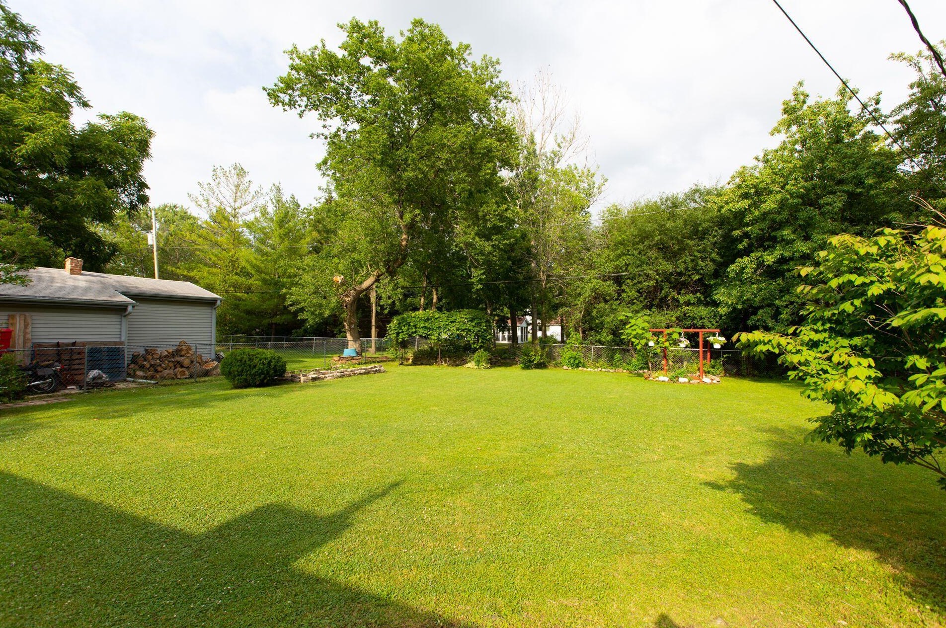 7354 36th St, Hales Corners WI  53132-9466 exterior