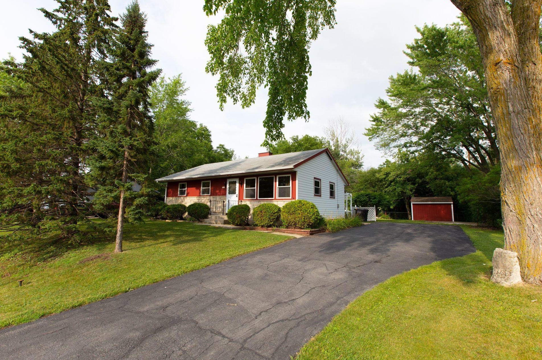 7354 36th St, Hales Corners WI  53132-9466 exterior