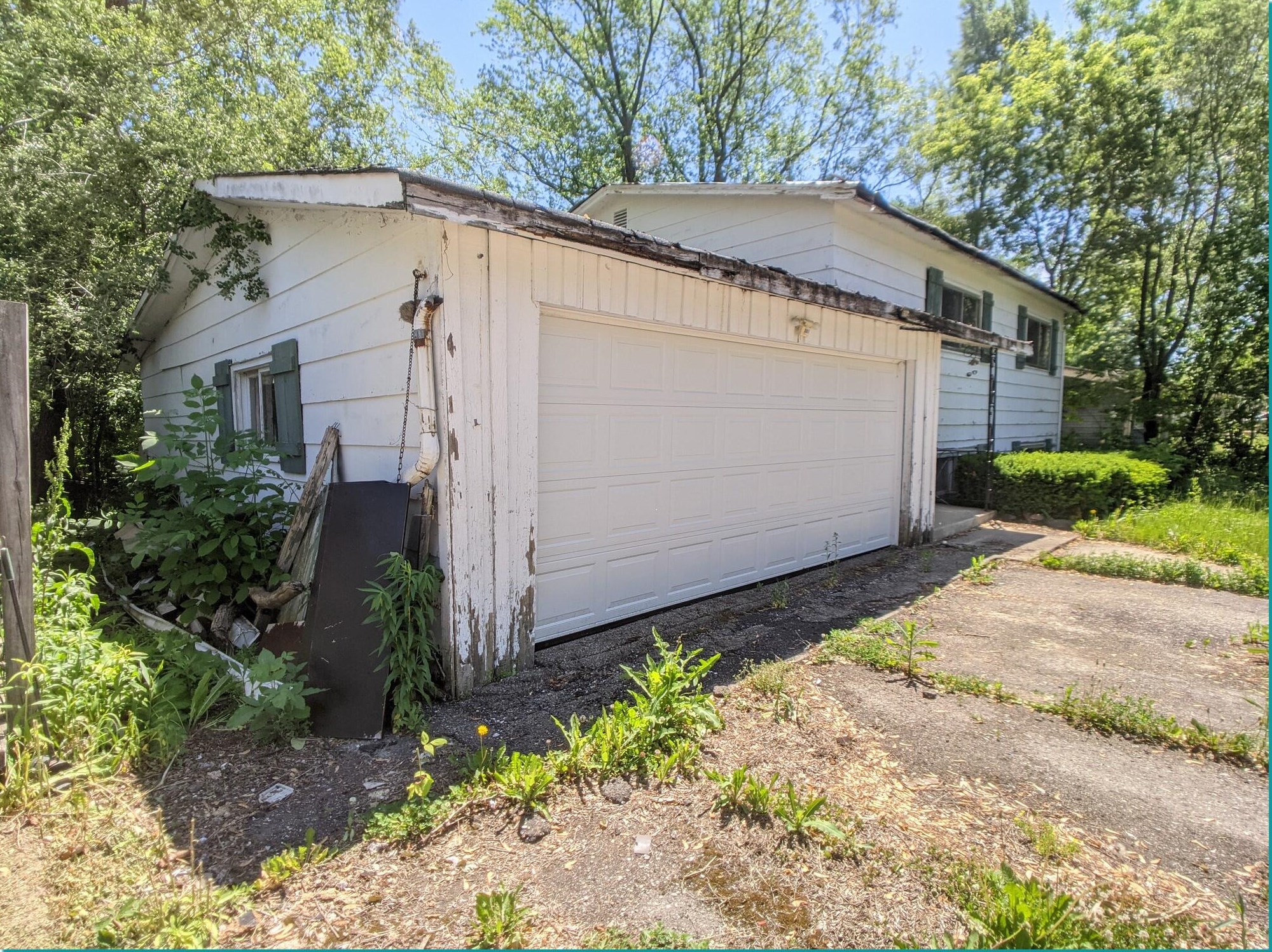 12437 41st Ave, Kenosha, WI 53158