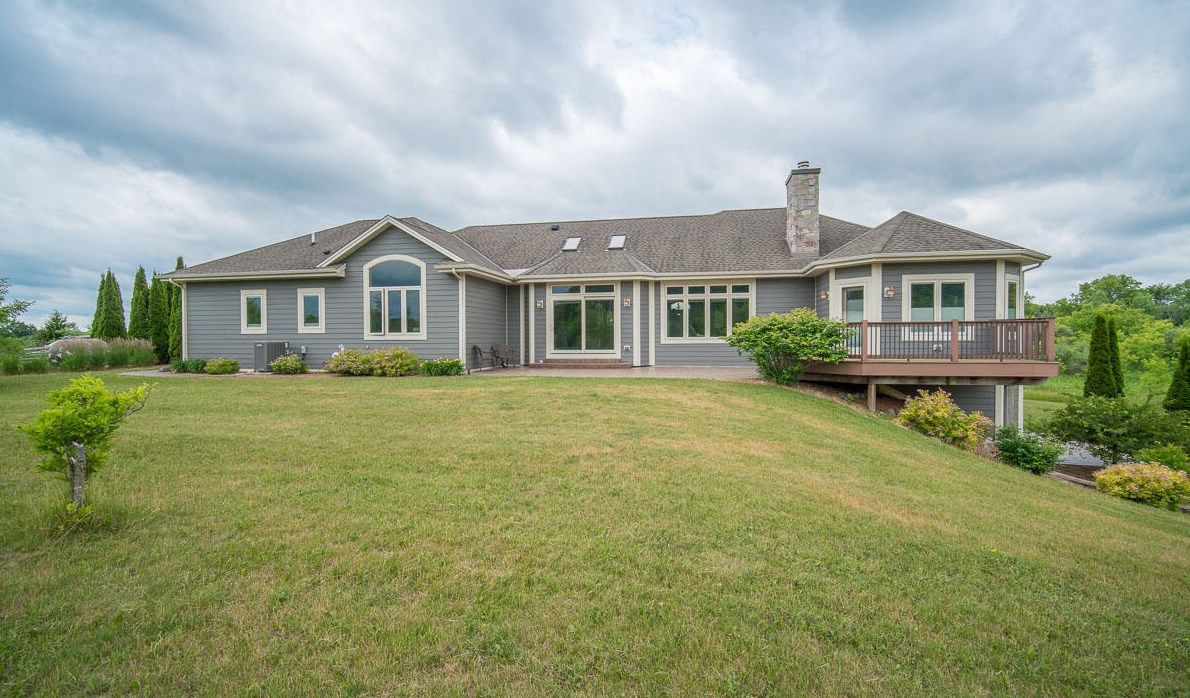2008 Shalom Dr, West Bend, WI 53090