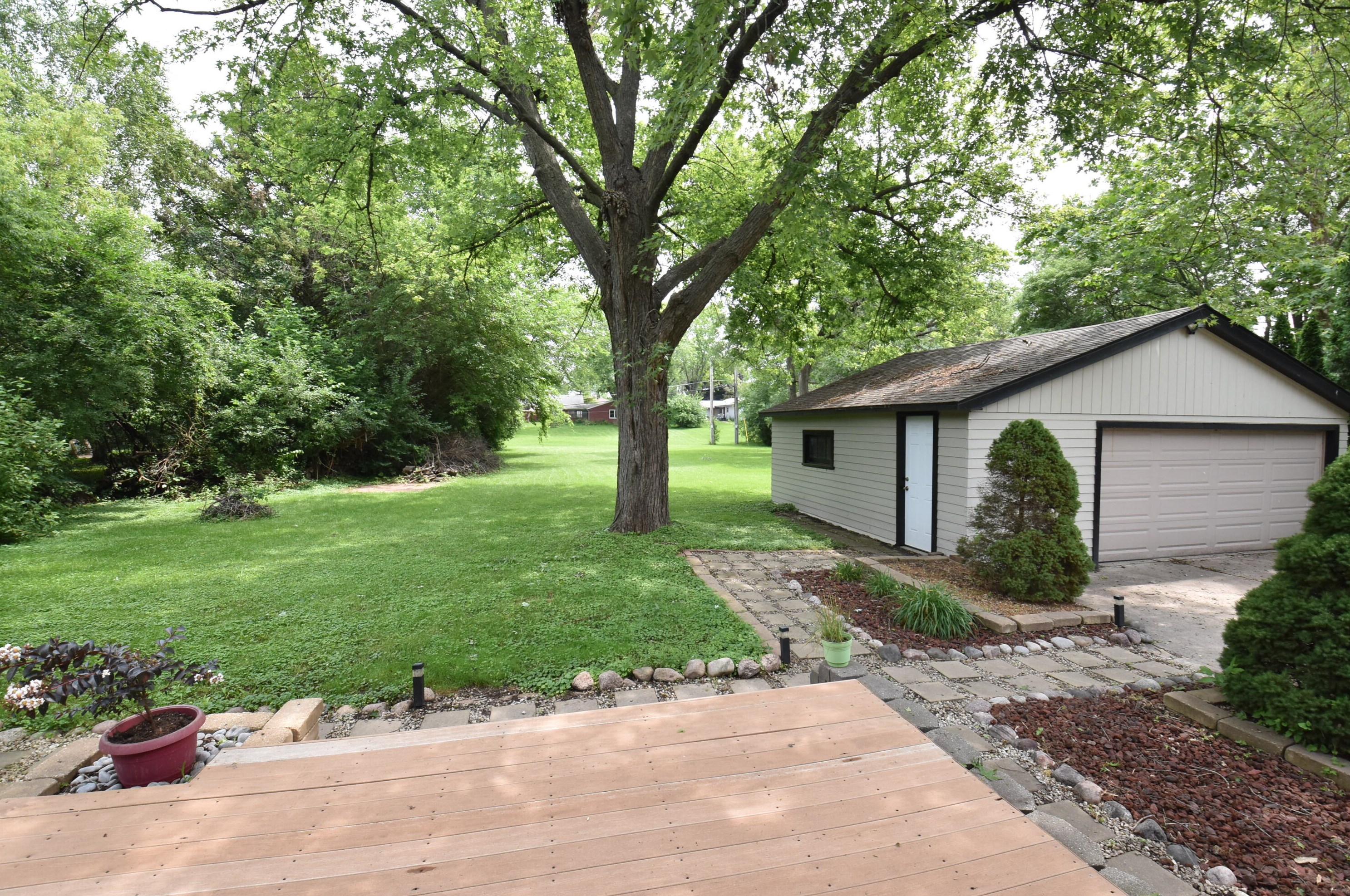 7830 N 80th St, Milwaukee, WI 53223