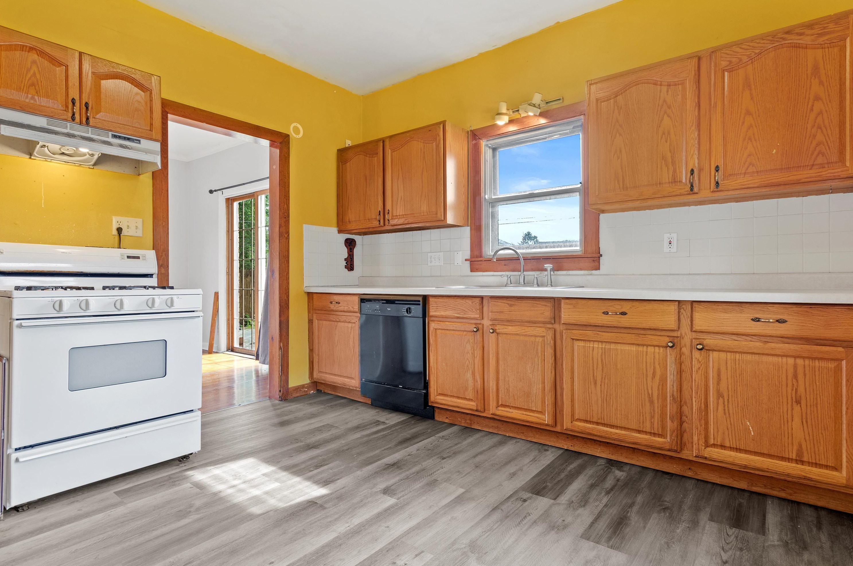 1727 Connolly Ave, Racine WI  53405-3867 exterior