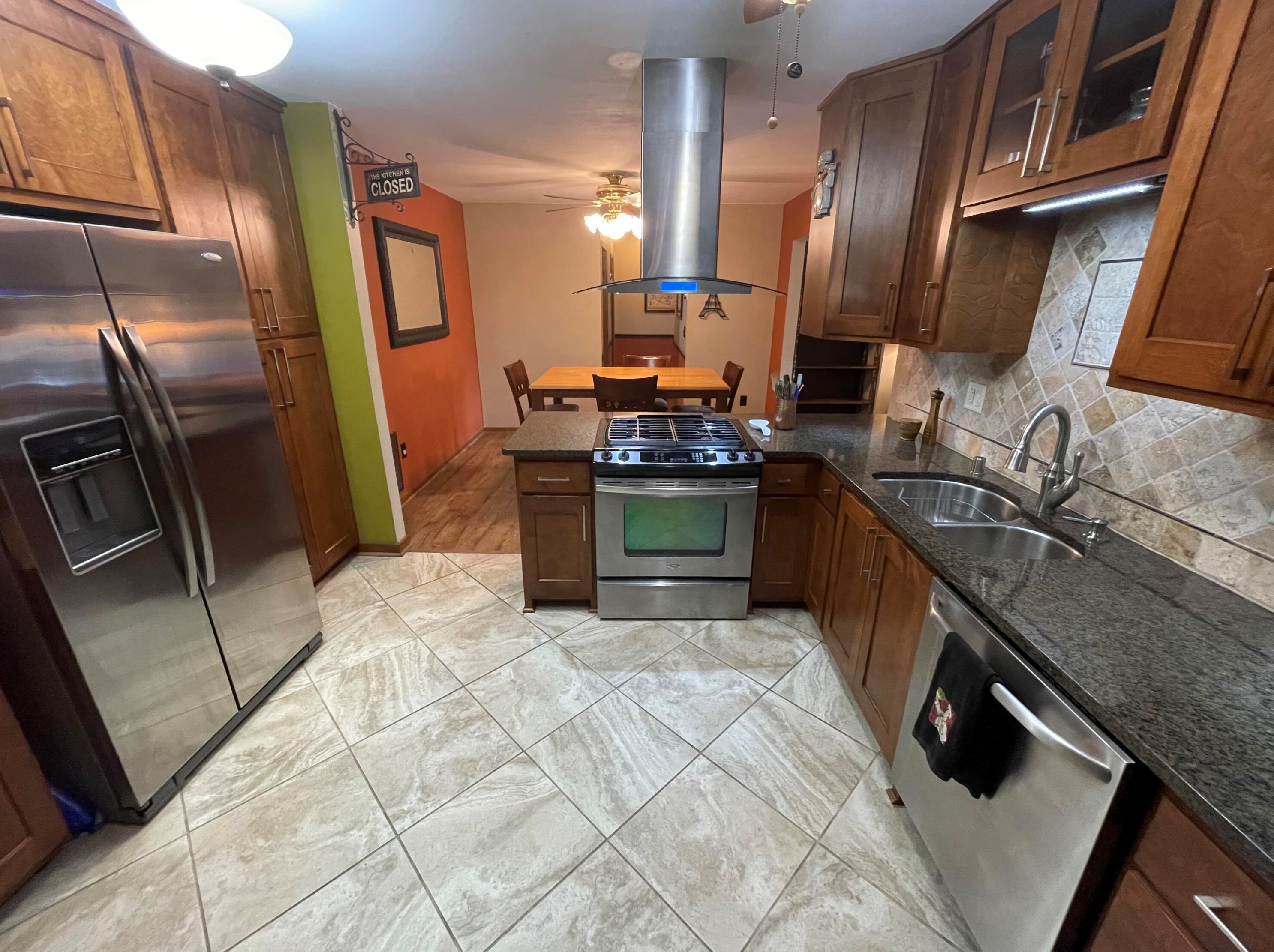 3545 E Oakshire Dr #2g, Oak Creek, WI 53154