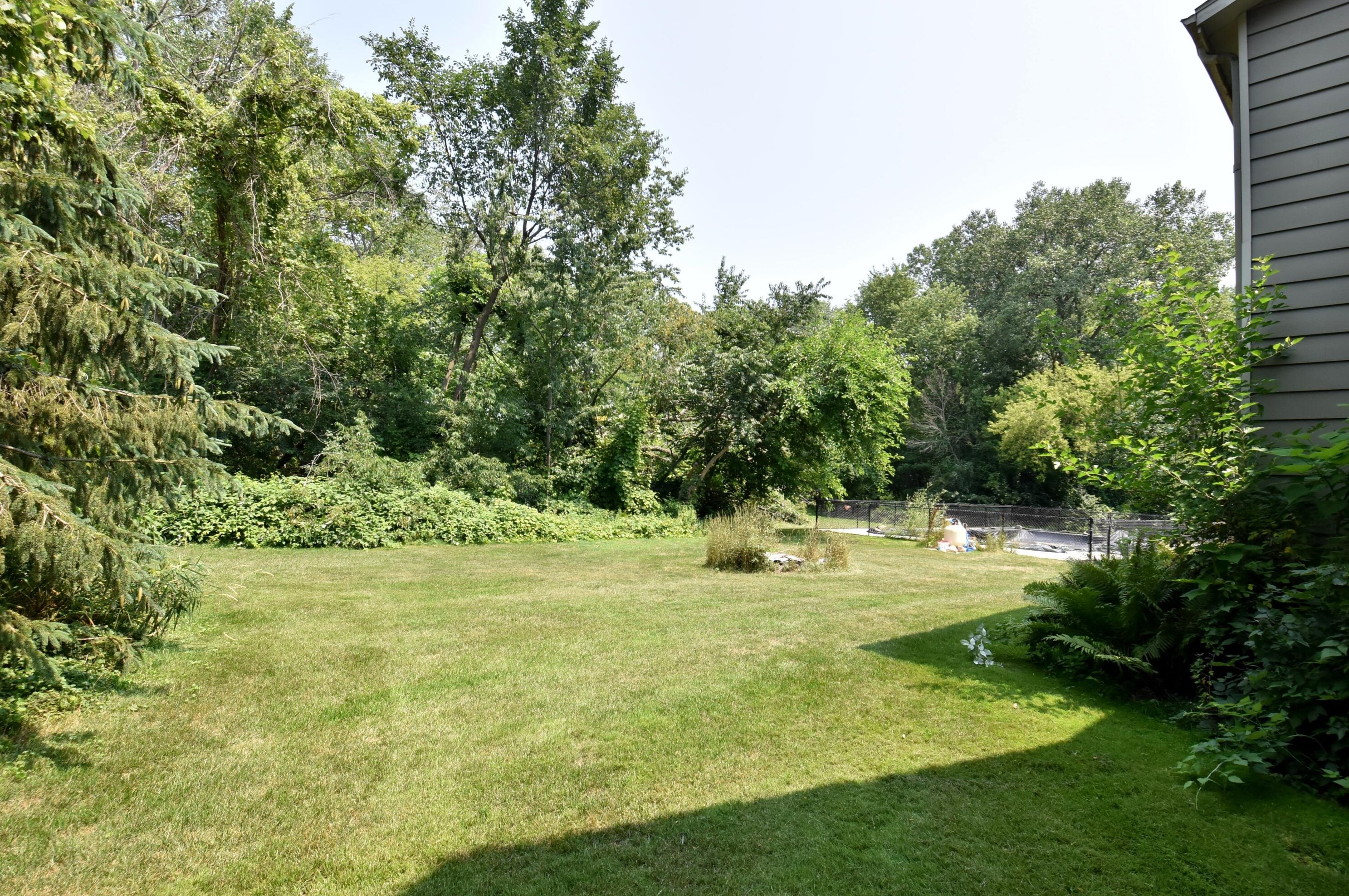 25006 S Wind Lake Rd, Waterford, WI 53185