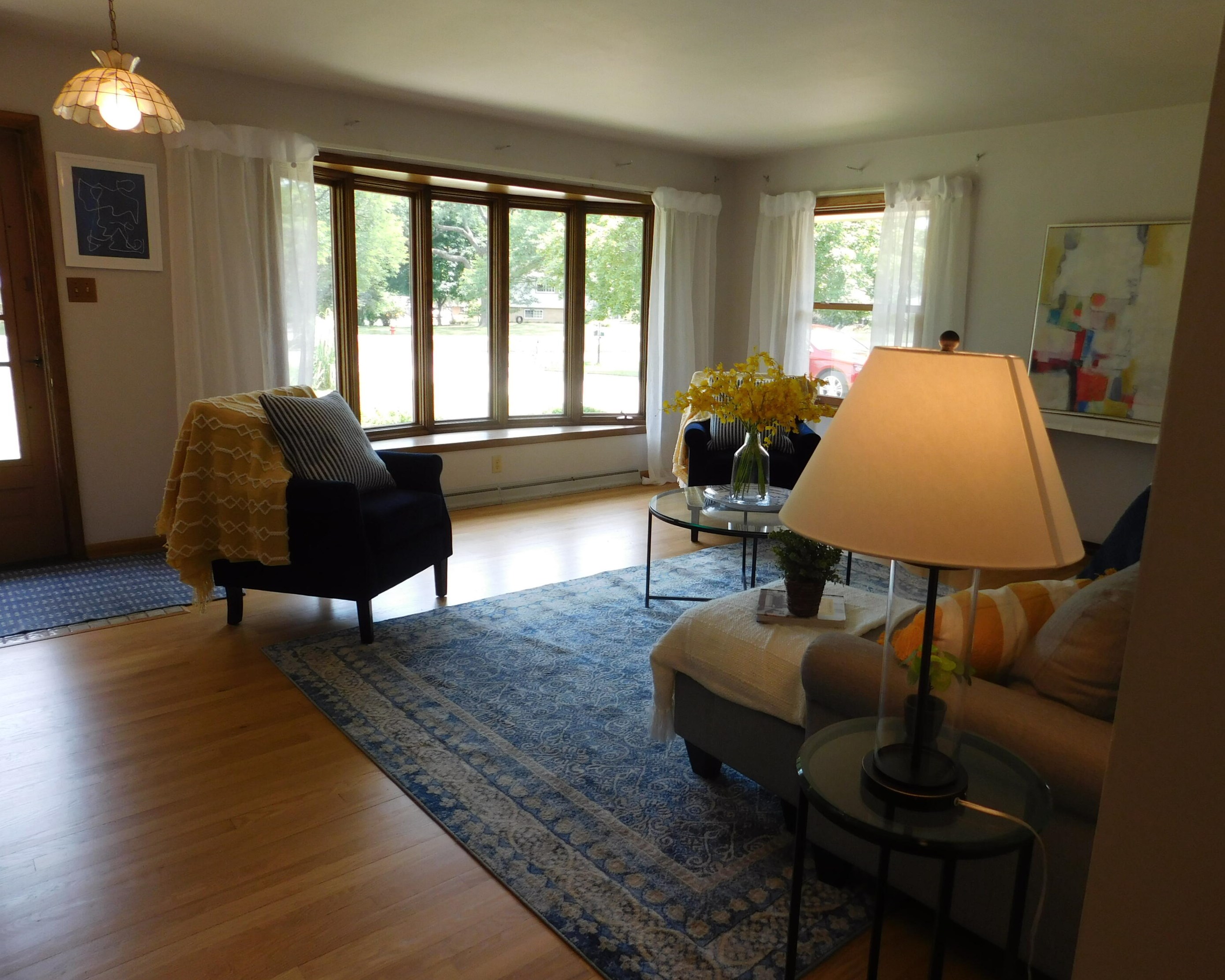2925 Burlawn Pkwy, Brookfield, WI 53005-1909