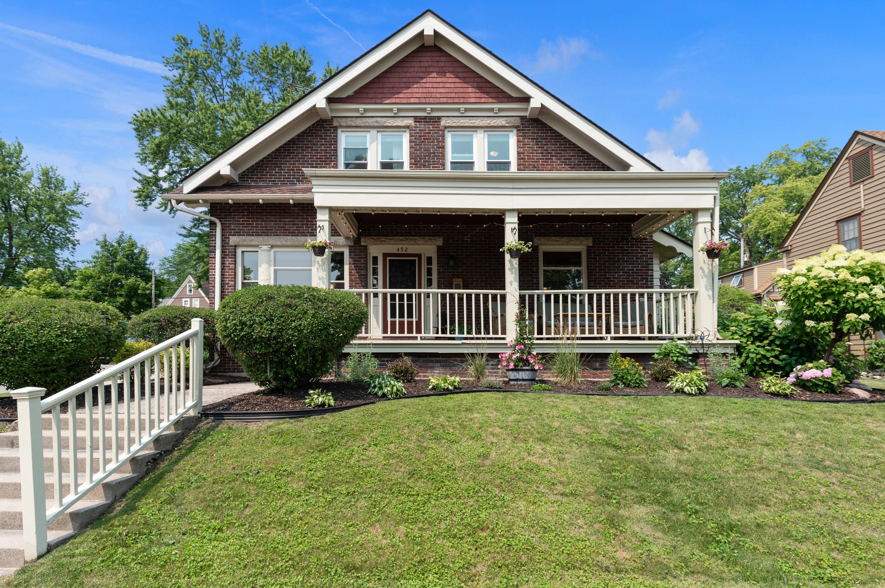 452 S 7th Ave, West Bend, WI 53095