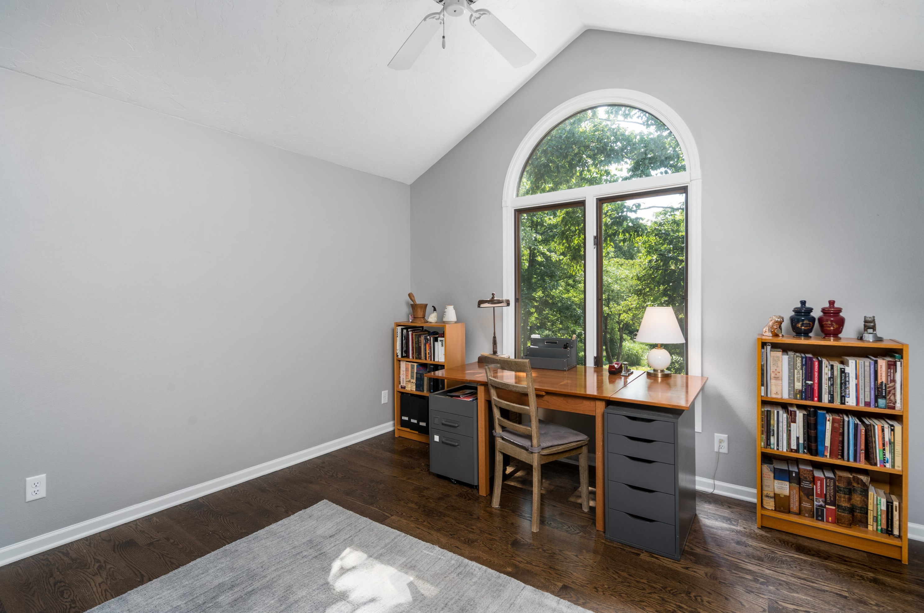 940 Satinwood Ct, Brookfield WI  53005-6852 exterior