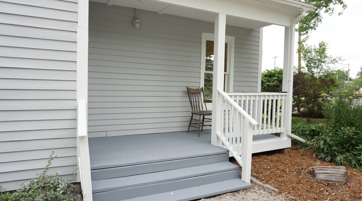 1024 New St, Union Grove WI  53182-1108 exterior