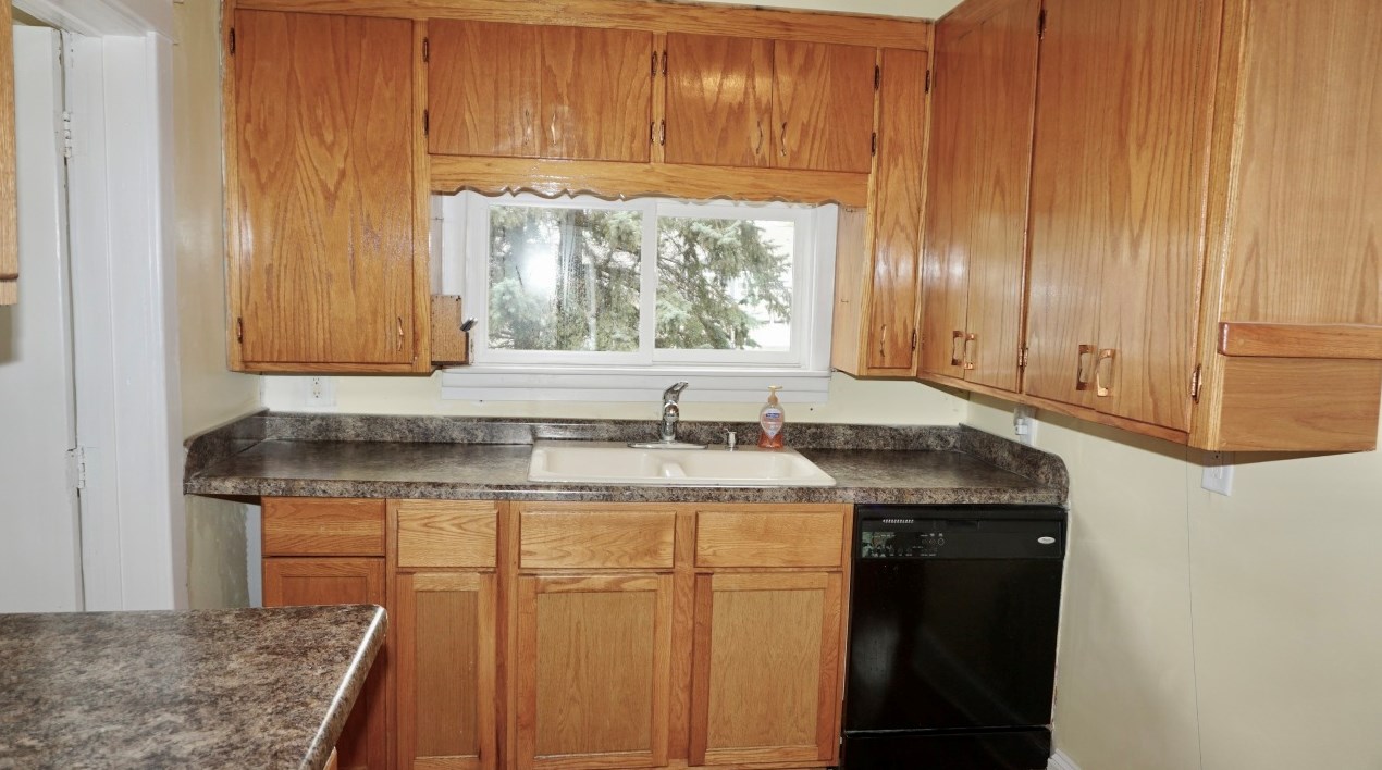 1024 New St, Union Grove WI  53182-1108 exterior