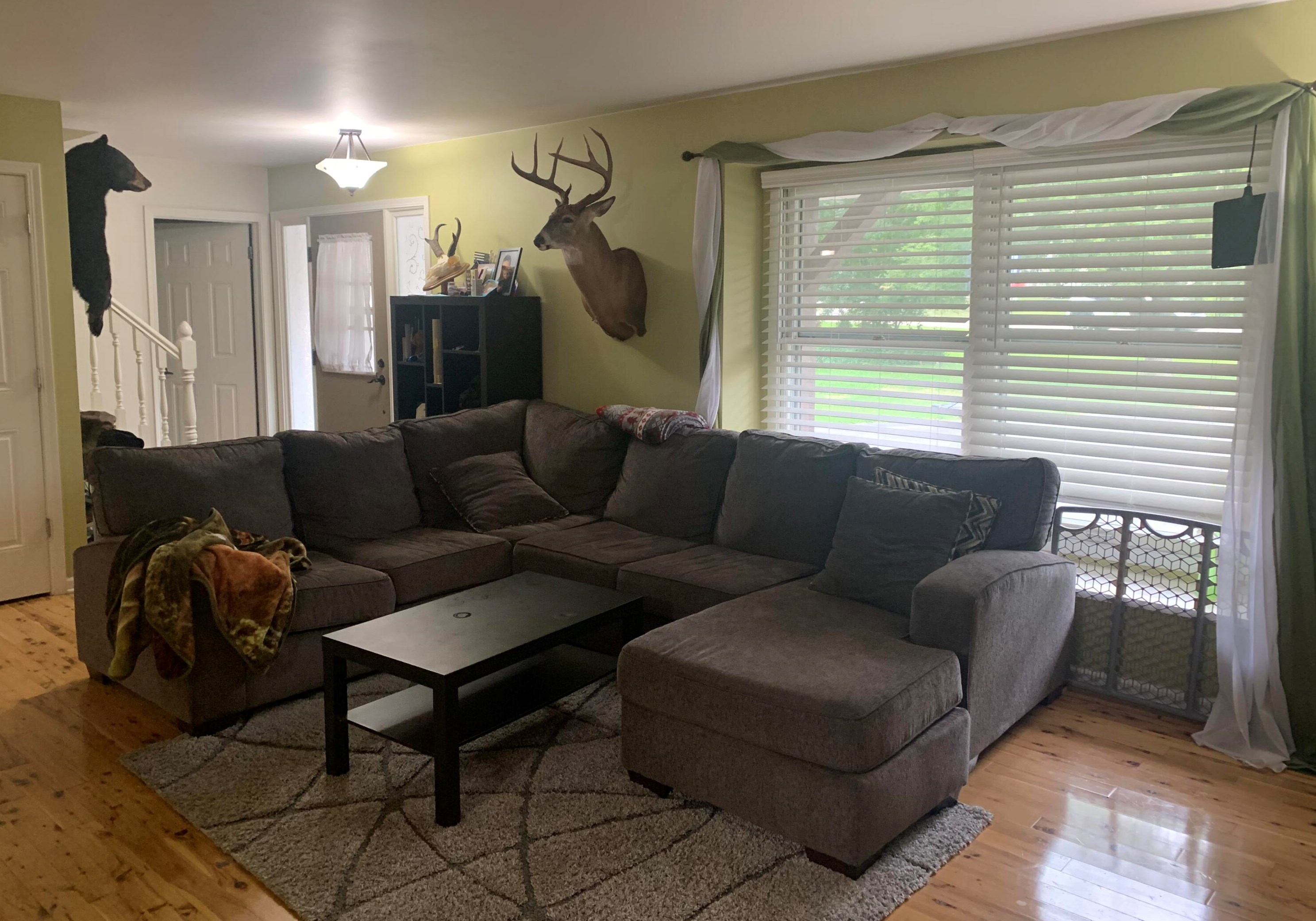 138 Huntington Rd, Delafield, WI 53018