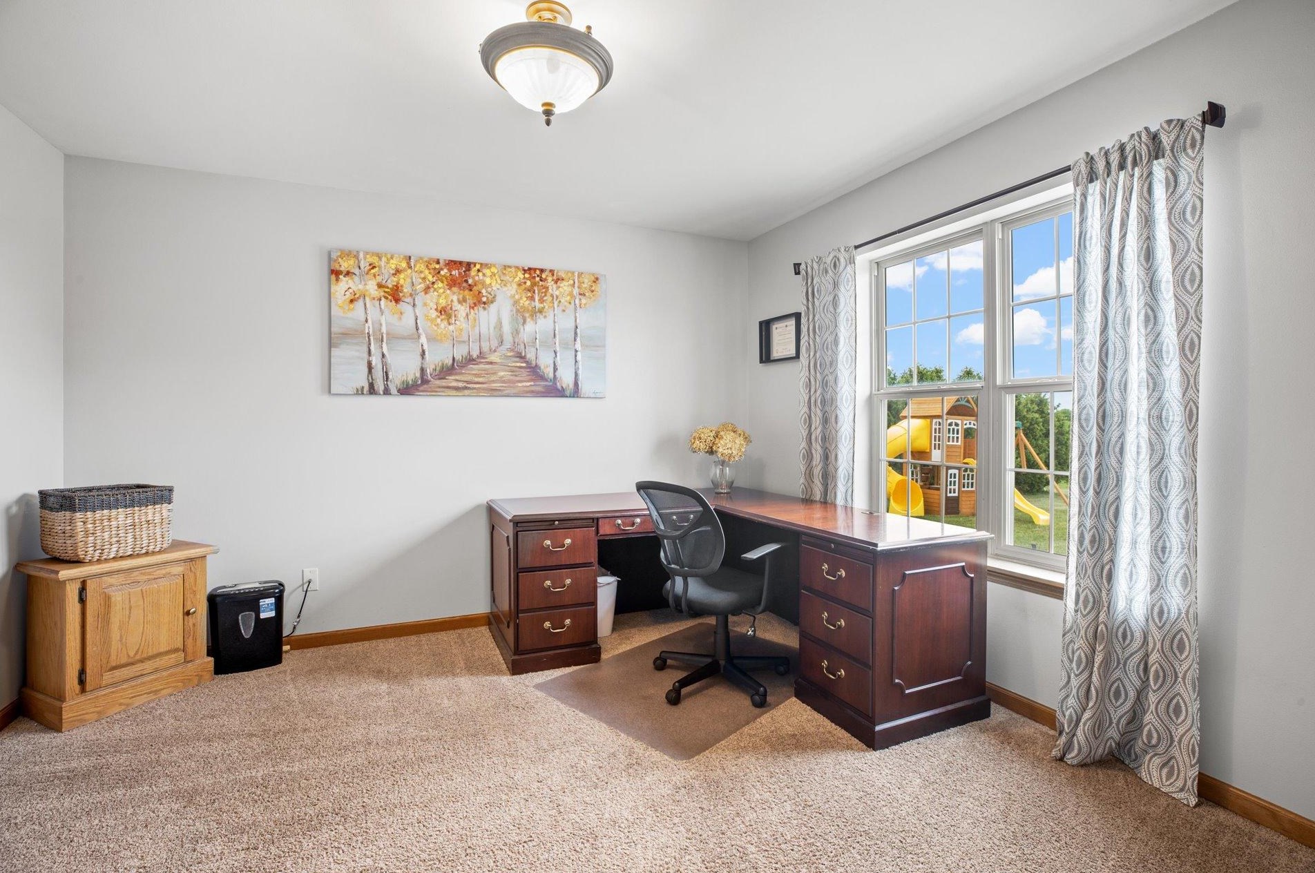 812 Andover Dr, Eagle WI  53119-2274 exterior