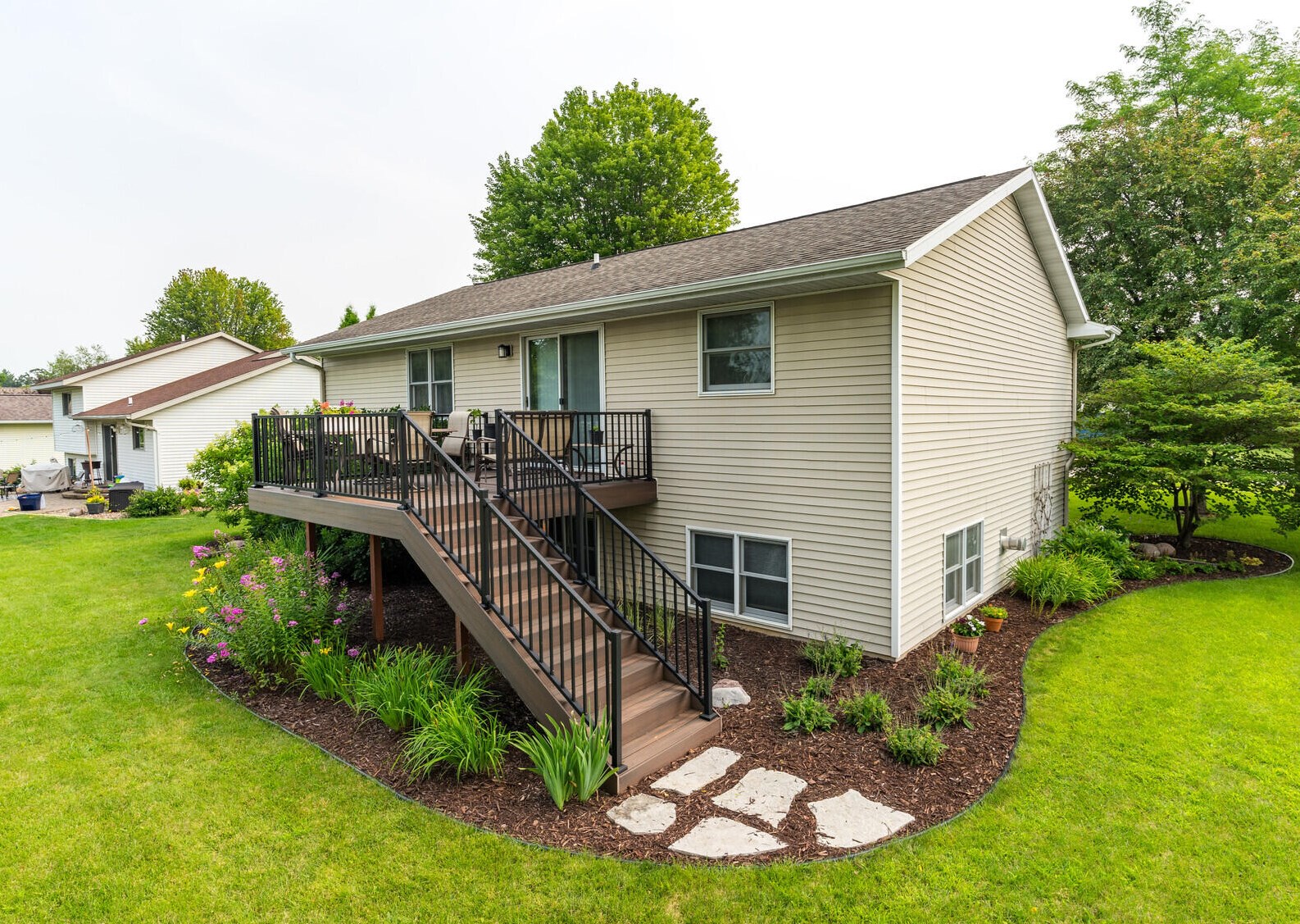 126 Vera Ln S, West Salem, WI 54669