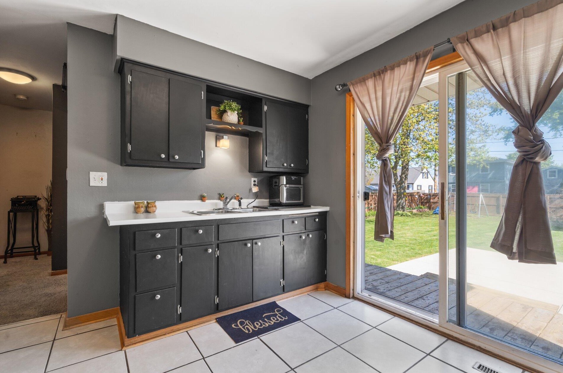 2616 Vogel Ave, Cudahy WI  53110-1826 exterior