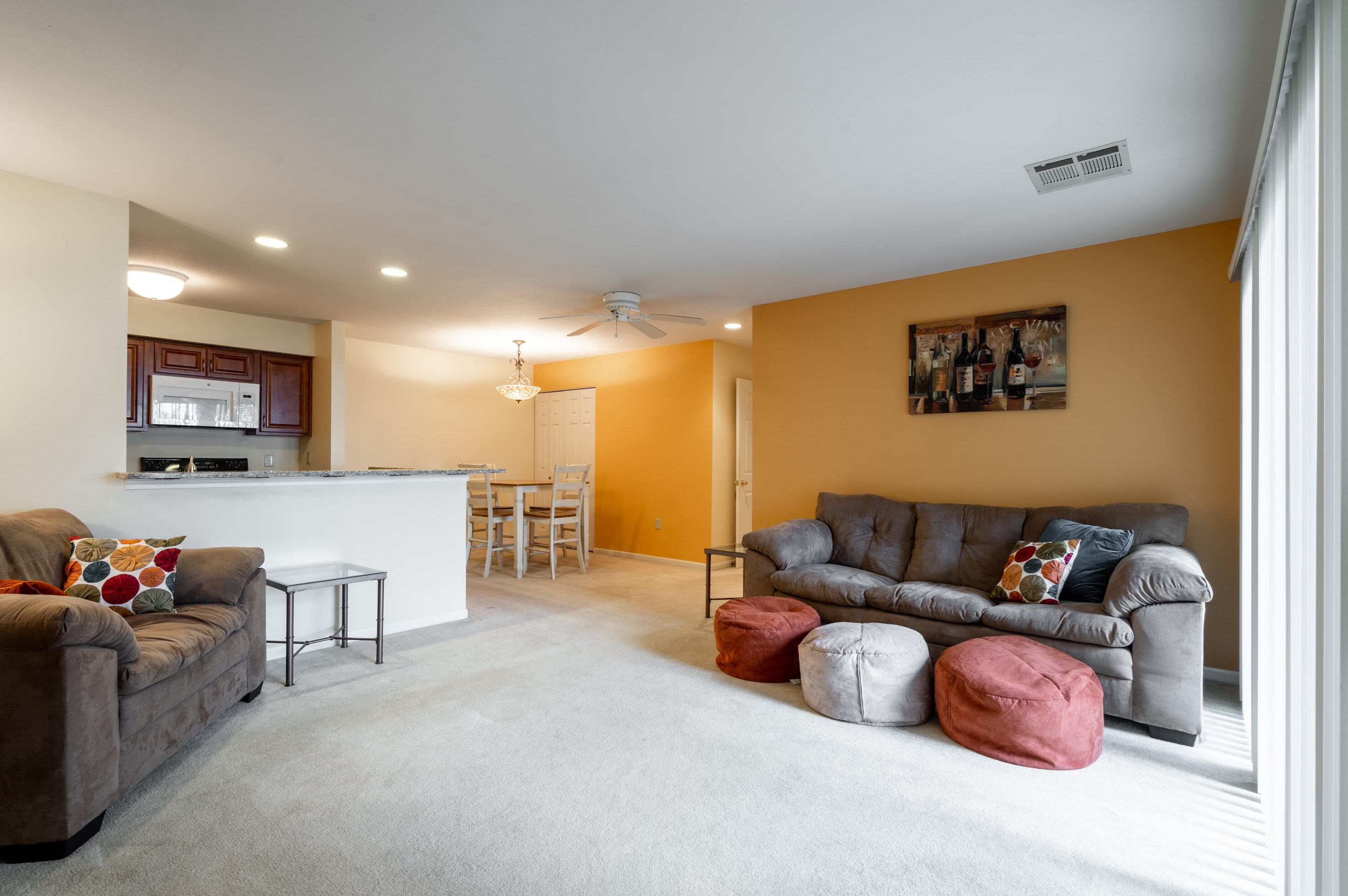8770 Woodbridge Dr, Greendale, WI 53129