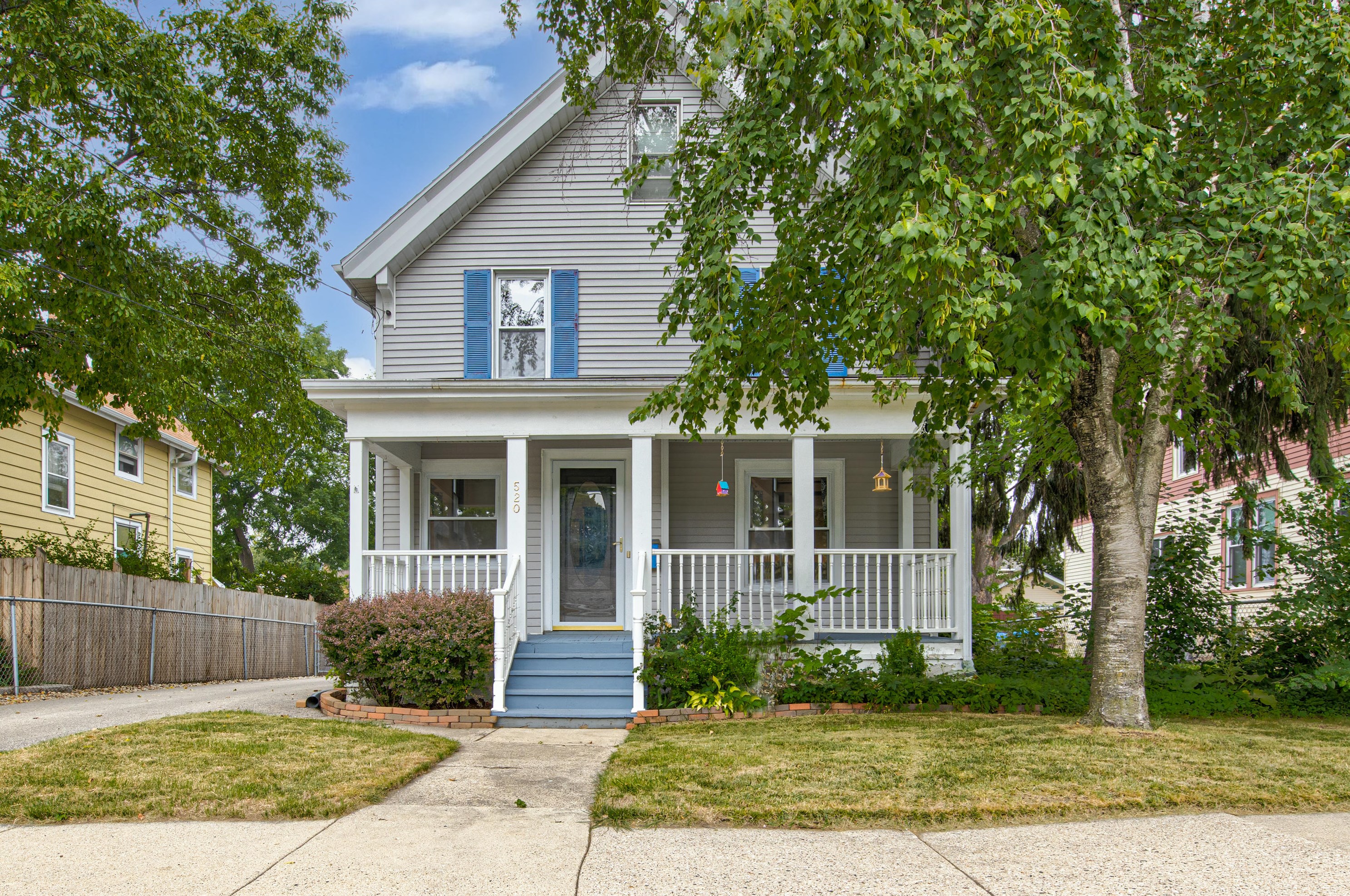 520 Linden St, Waukesha, WI 53186