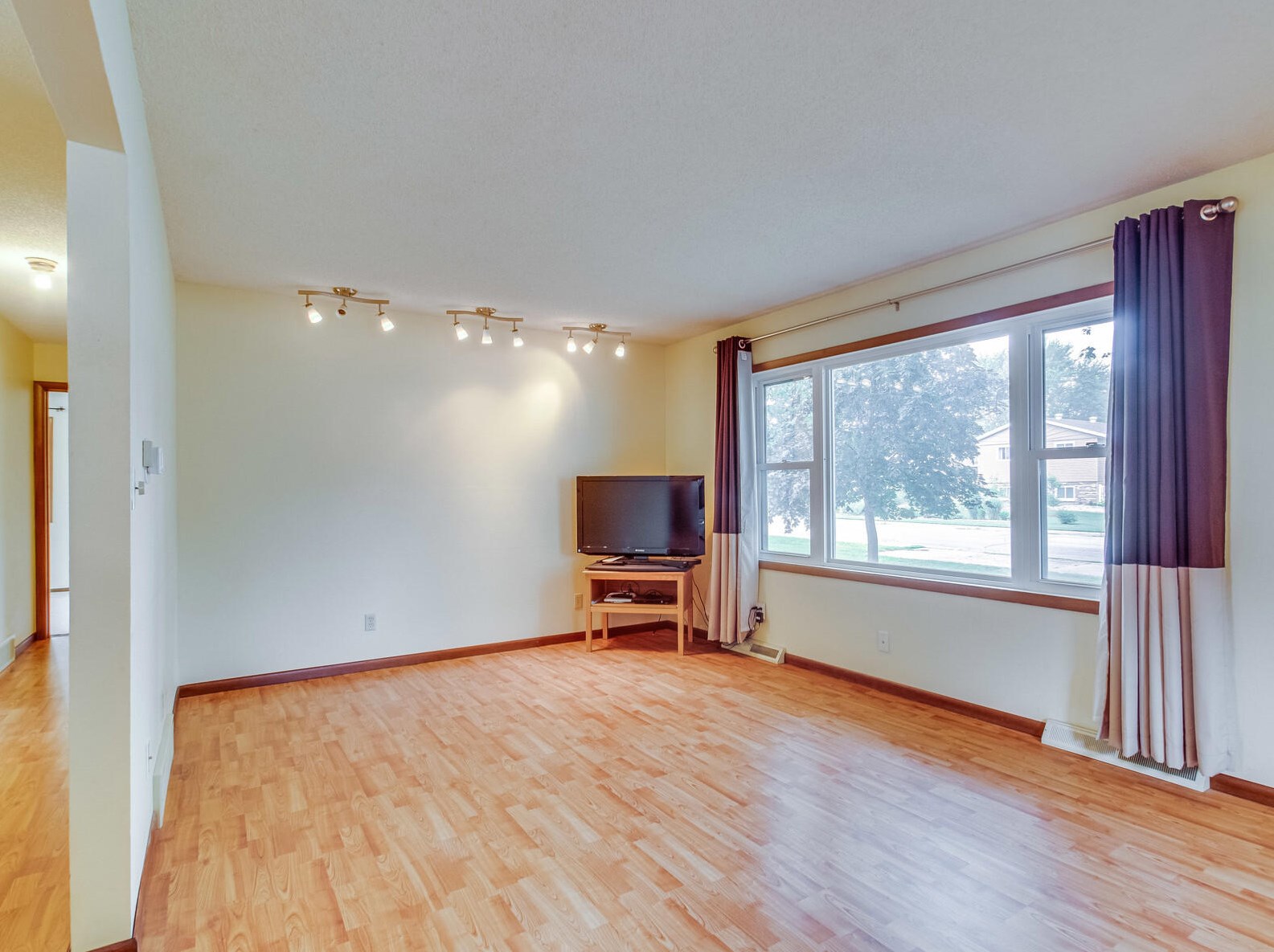 3046 Youngdale Ave, La Crosse, WI 54603