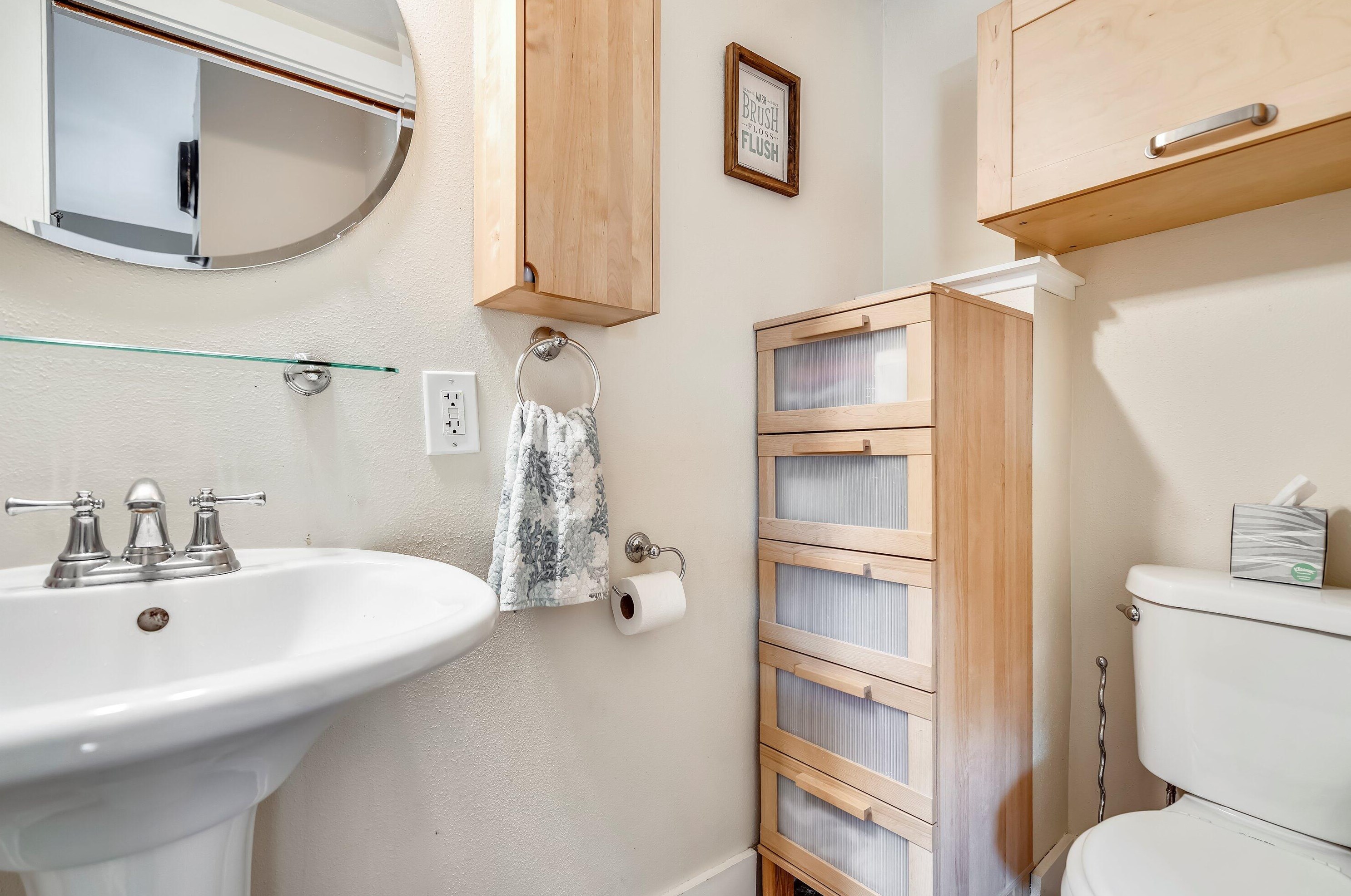 807 Pleasant St, Sullivan WI  53178-9764 exterior