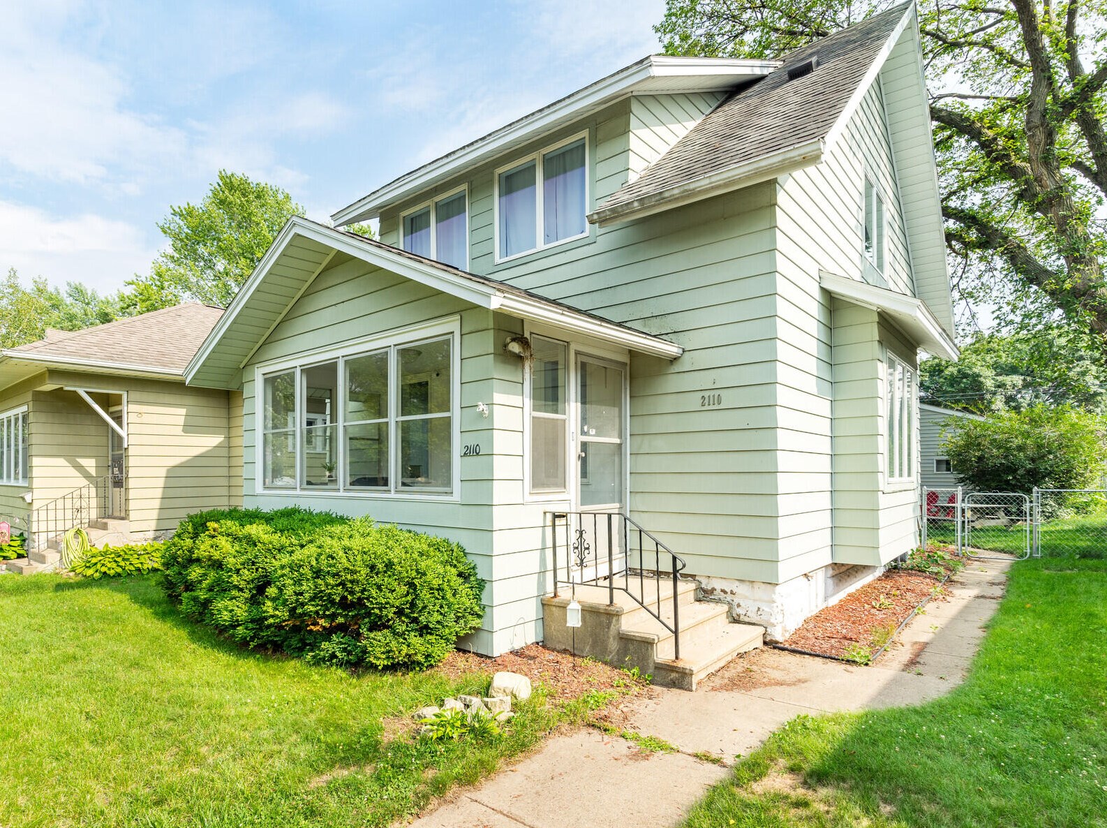 2110 Market St, La Crosse, WI 54601