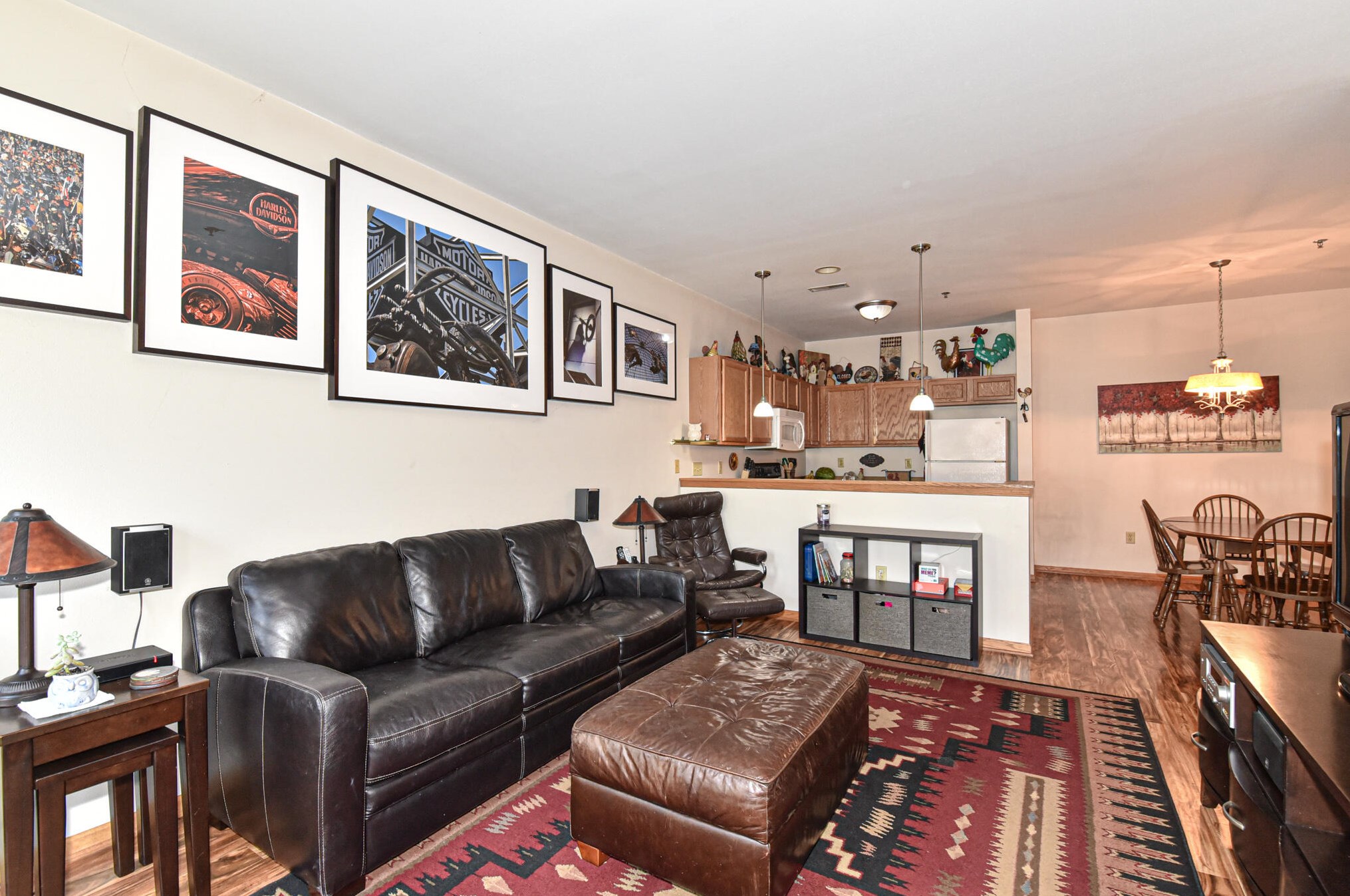2424 Fox River Pkwy #i, Waukesha, WI 53189