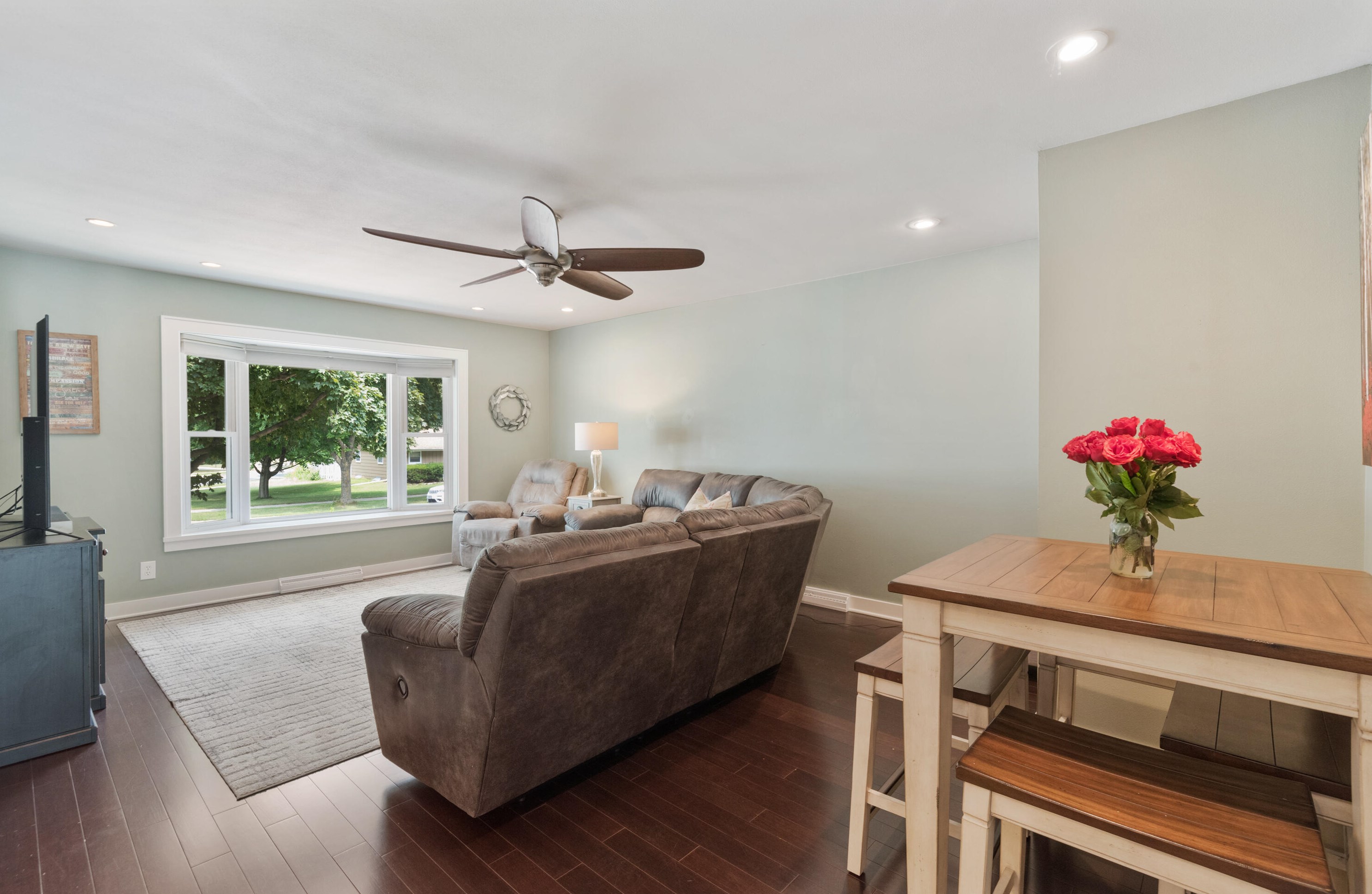 1517 W Oak St, West Bend, WI 53095