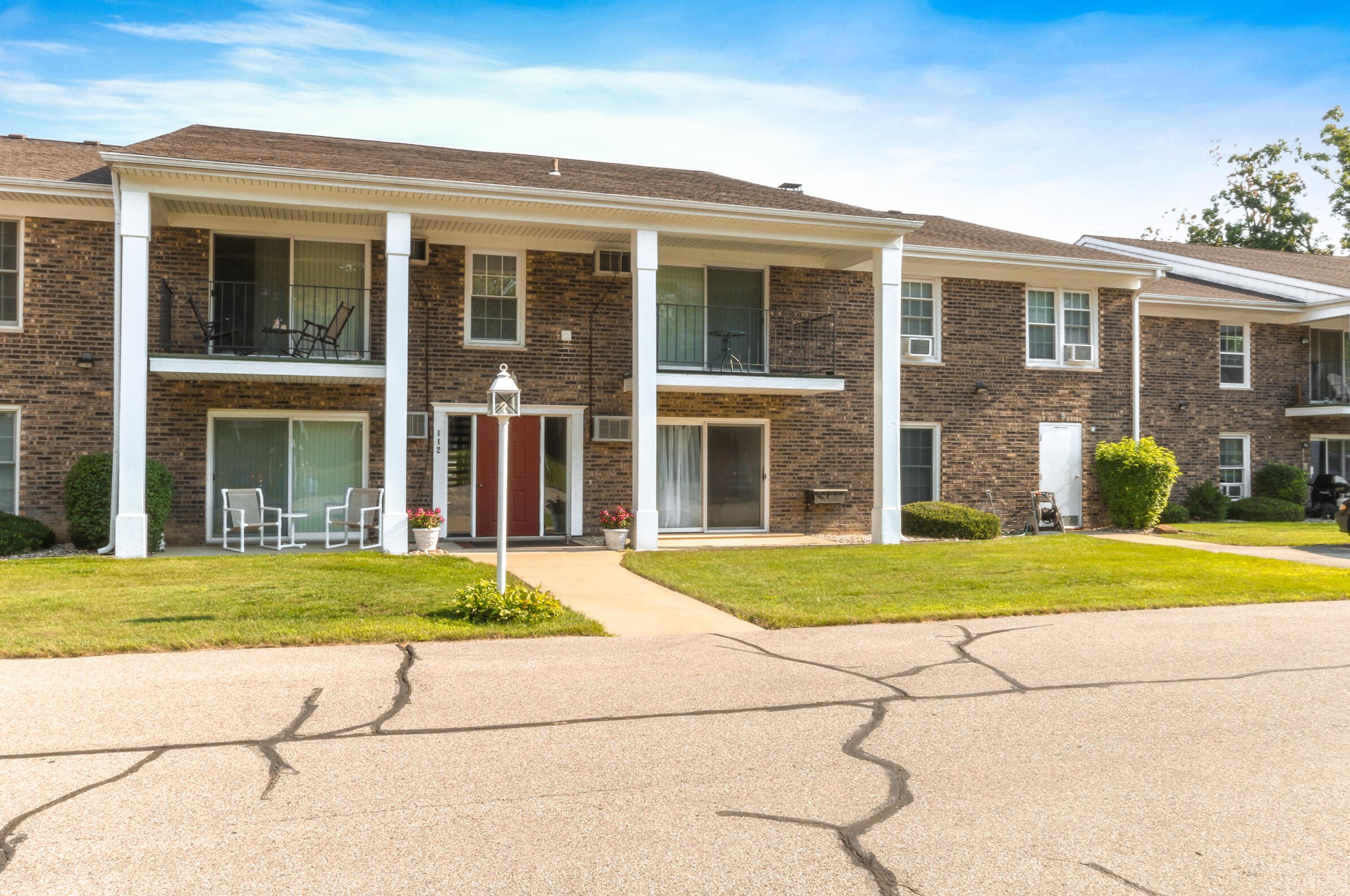 112 Hank Jay Dr #c, Lake Geneva, WI 53147
