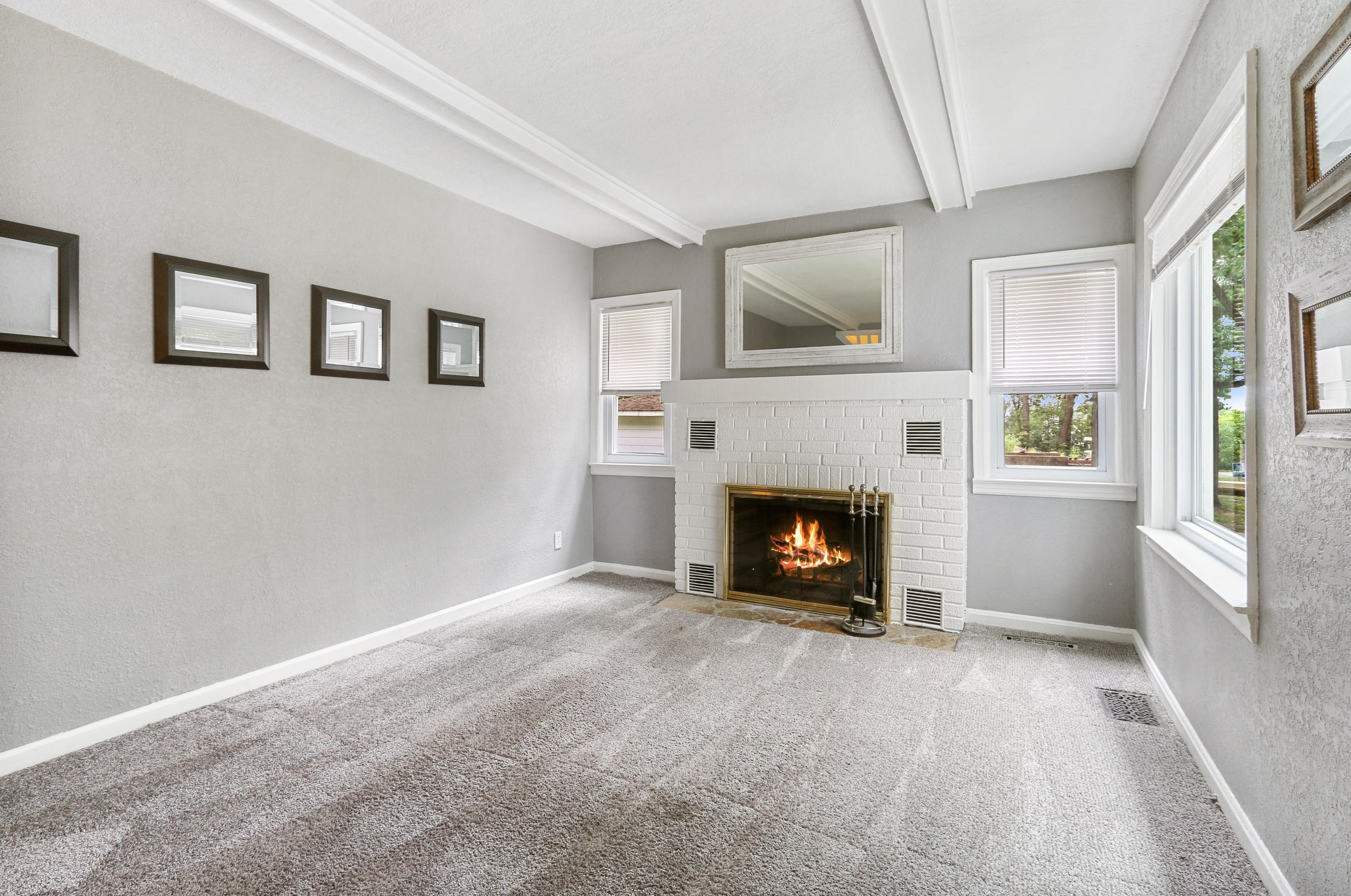 3281 Lockwood Blvd, Lake Geneva, WI 53147