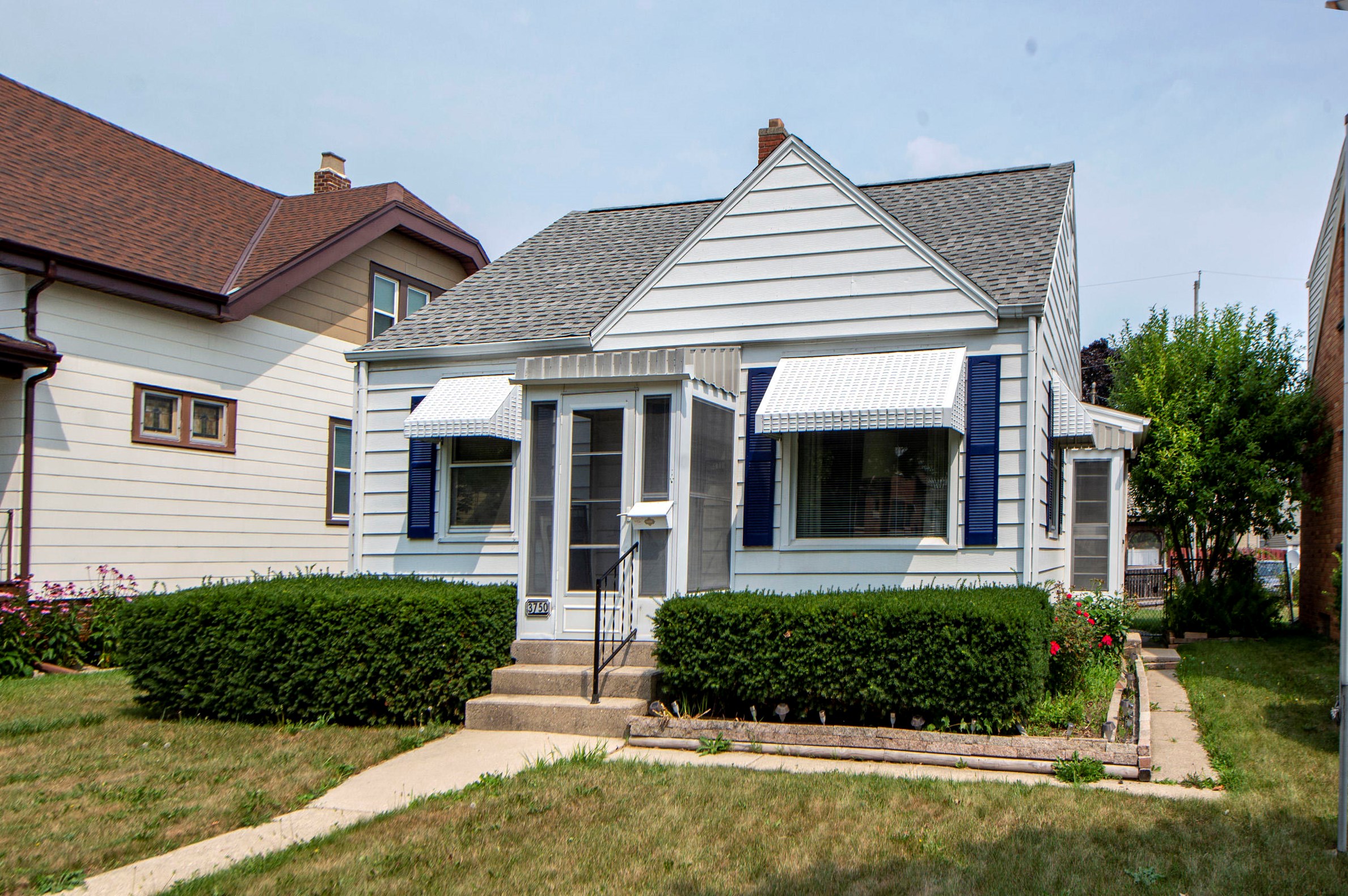 3750 E Somers Ave, Cudahy, WI 53110