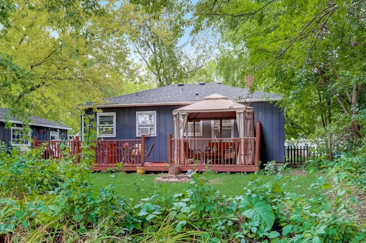 309 Palmer St, Waukesha, WI 53188