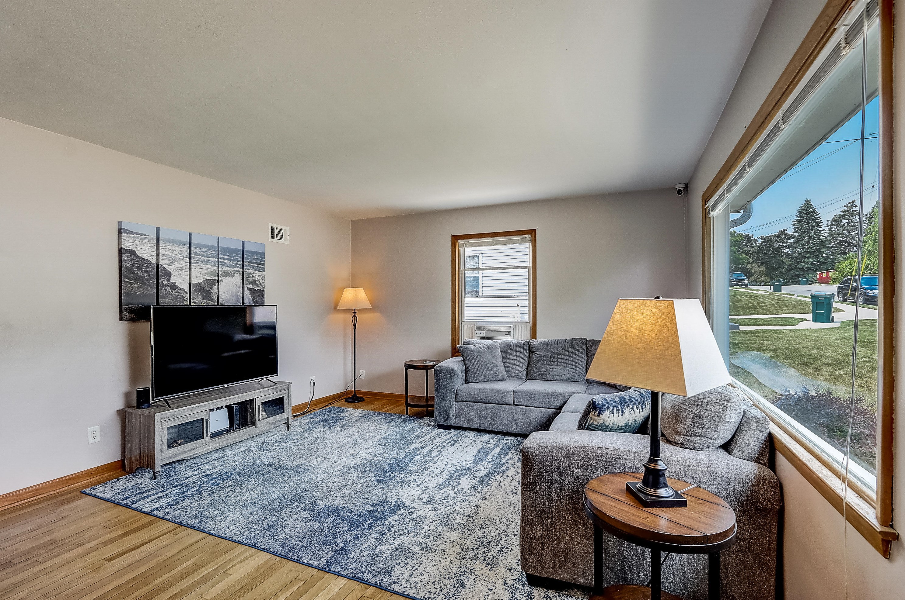 841 4th Ave, Port Washington, WI 53074-2307