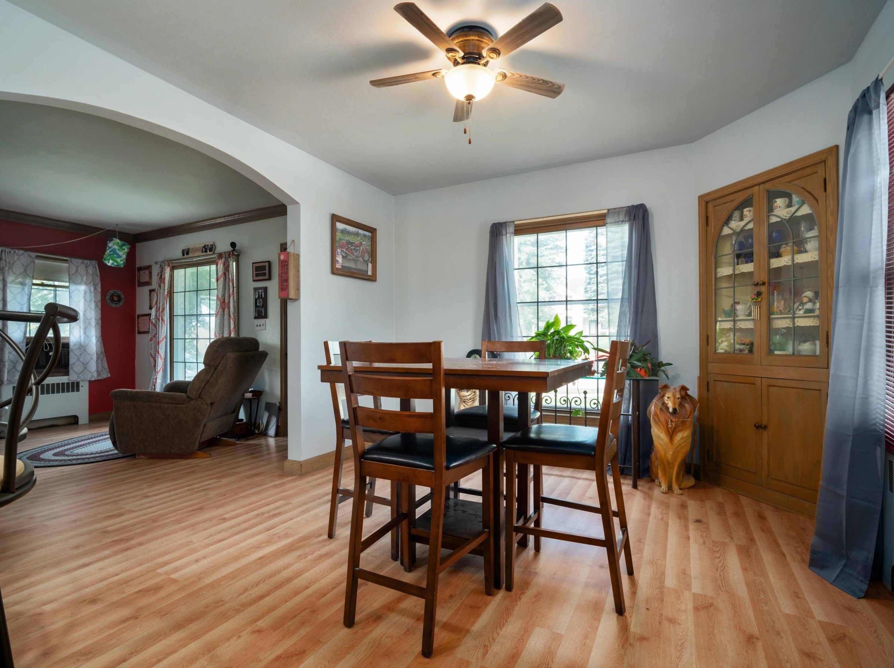 337 North St, Plymouth WI 53073-1227 exterior