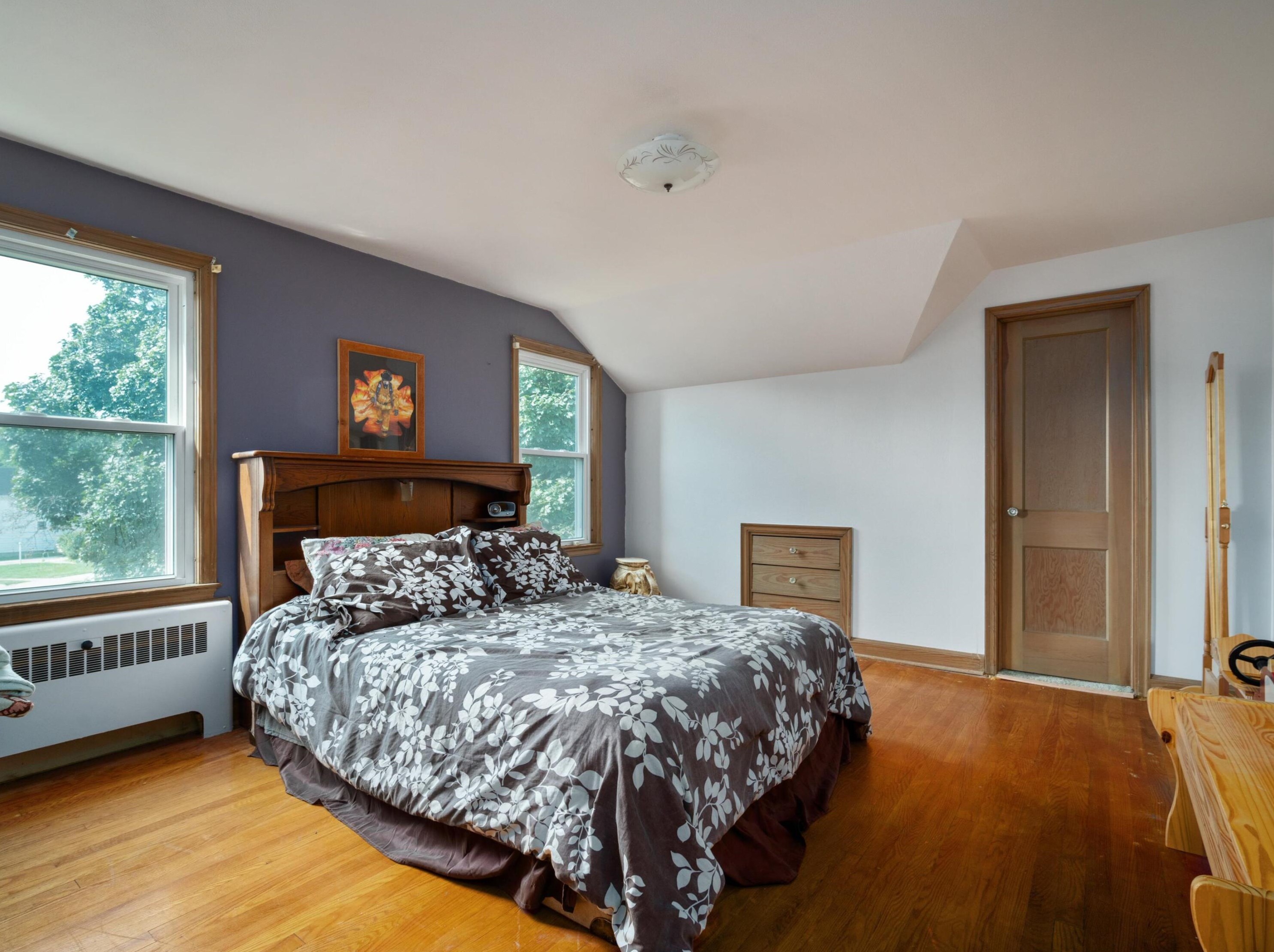 337 North St, Plymouth WI 53073-1227 exterior