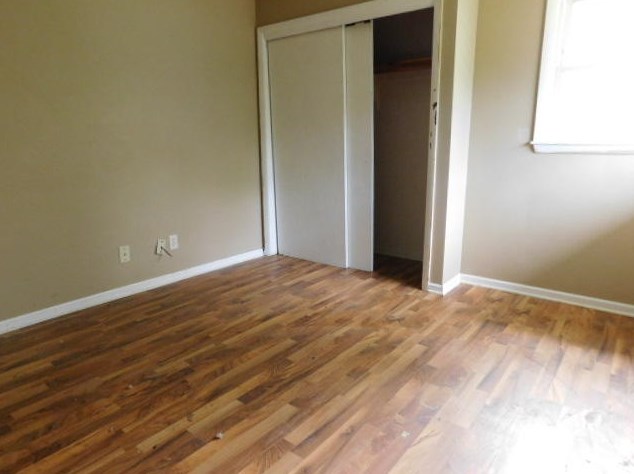 741 Edgewood Ave, South Milwaukee WI  53172-3847 exterior