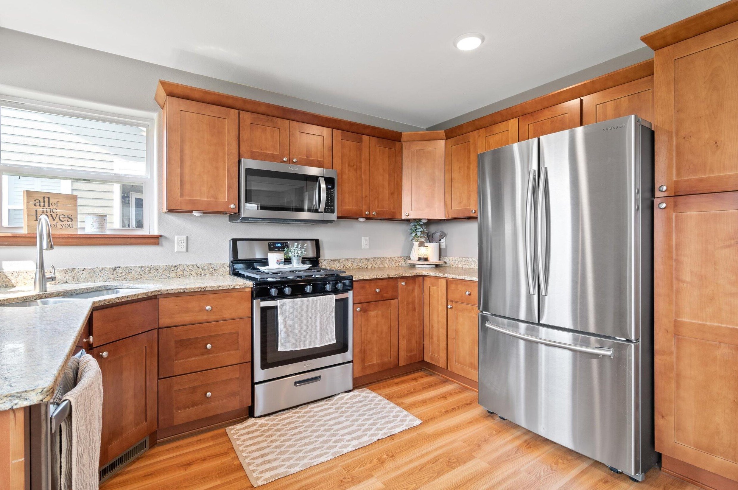 127 Peter Thein Ave, Belgium, WI 53004
